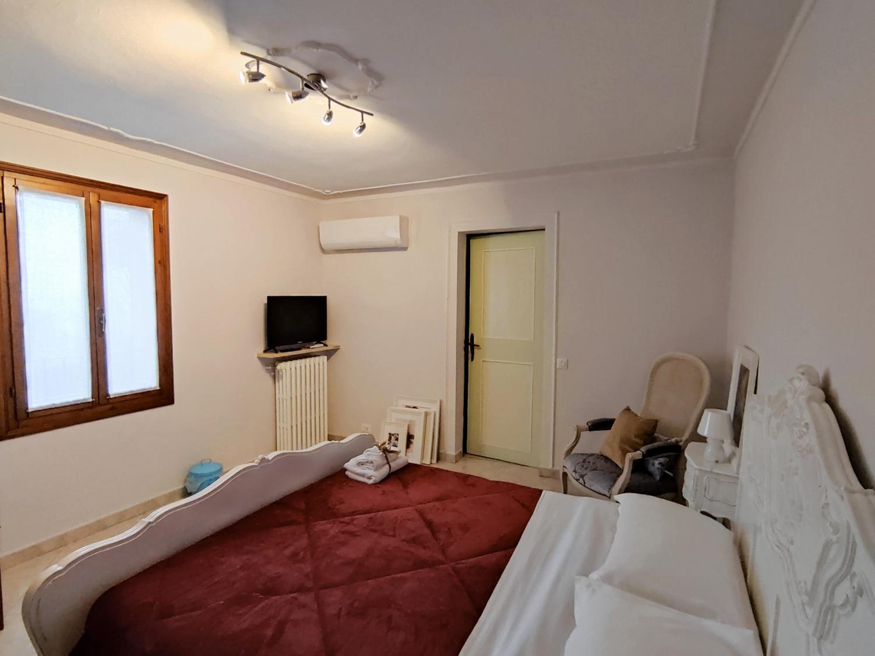 King Room with Garden View - Photo 3
