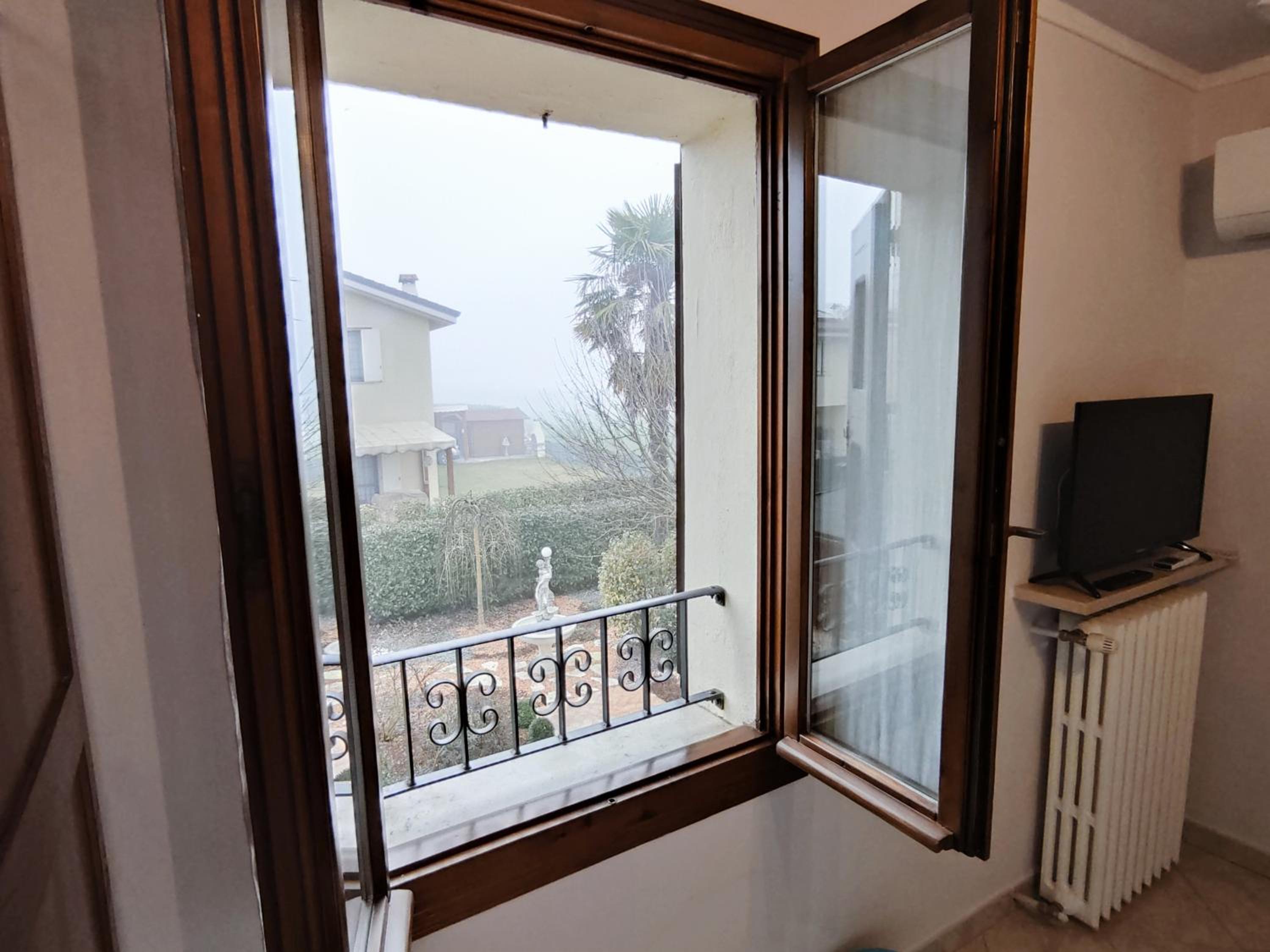 King Room with Garden View - Photo 2
