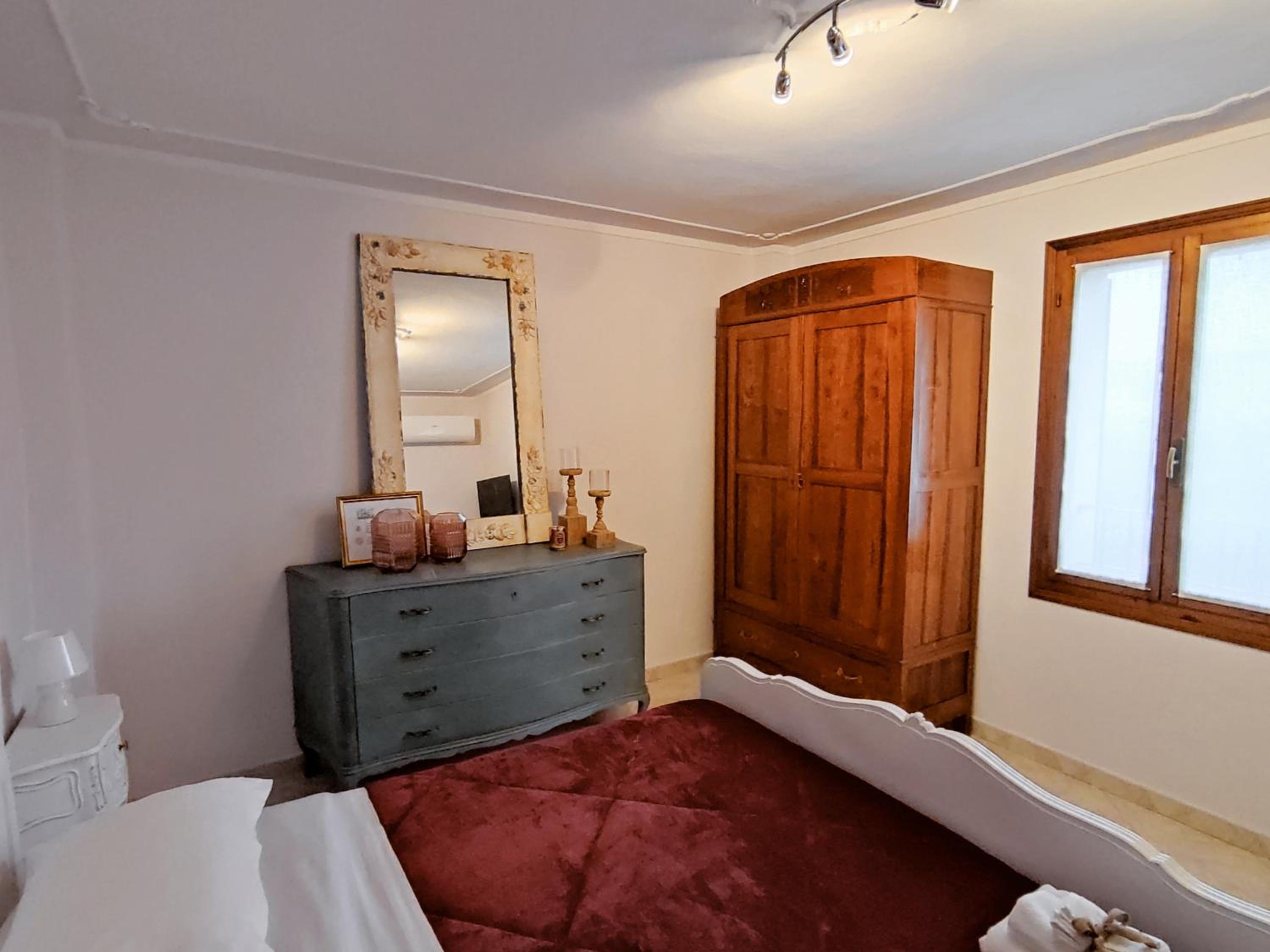 King Room with Garden View - Photo 8