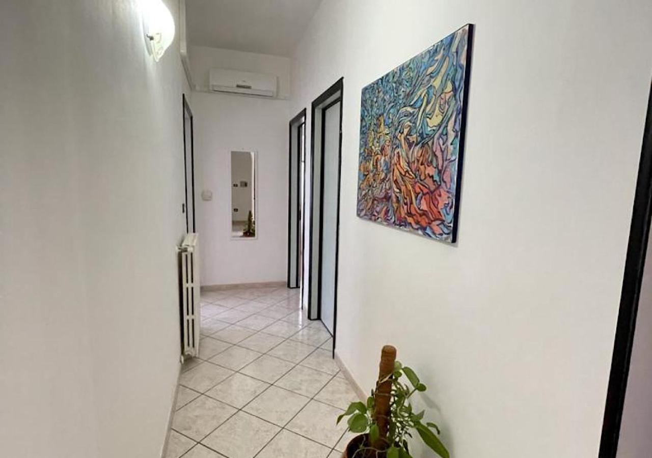 Two-Bedroom House - Photo 12