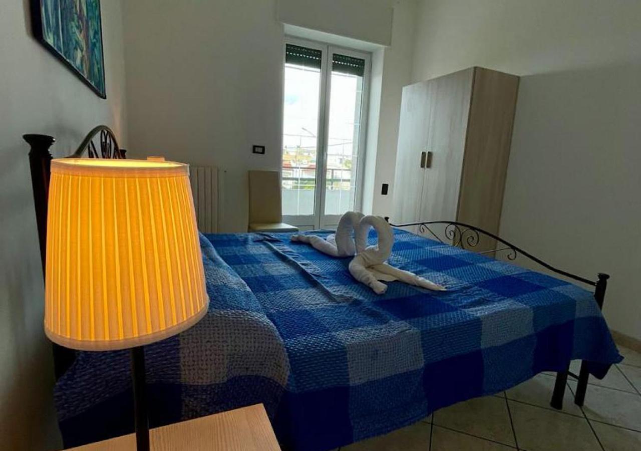 Two-Bedroom House - Photo 24