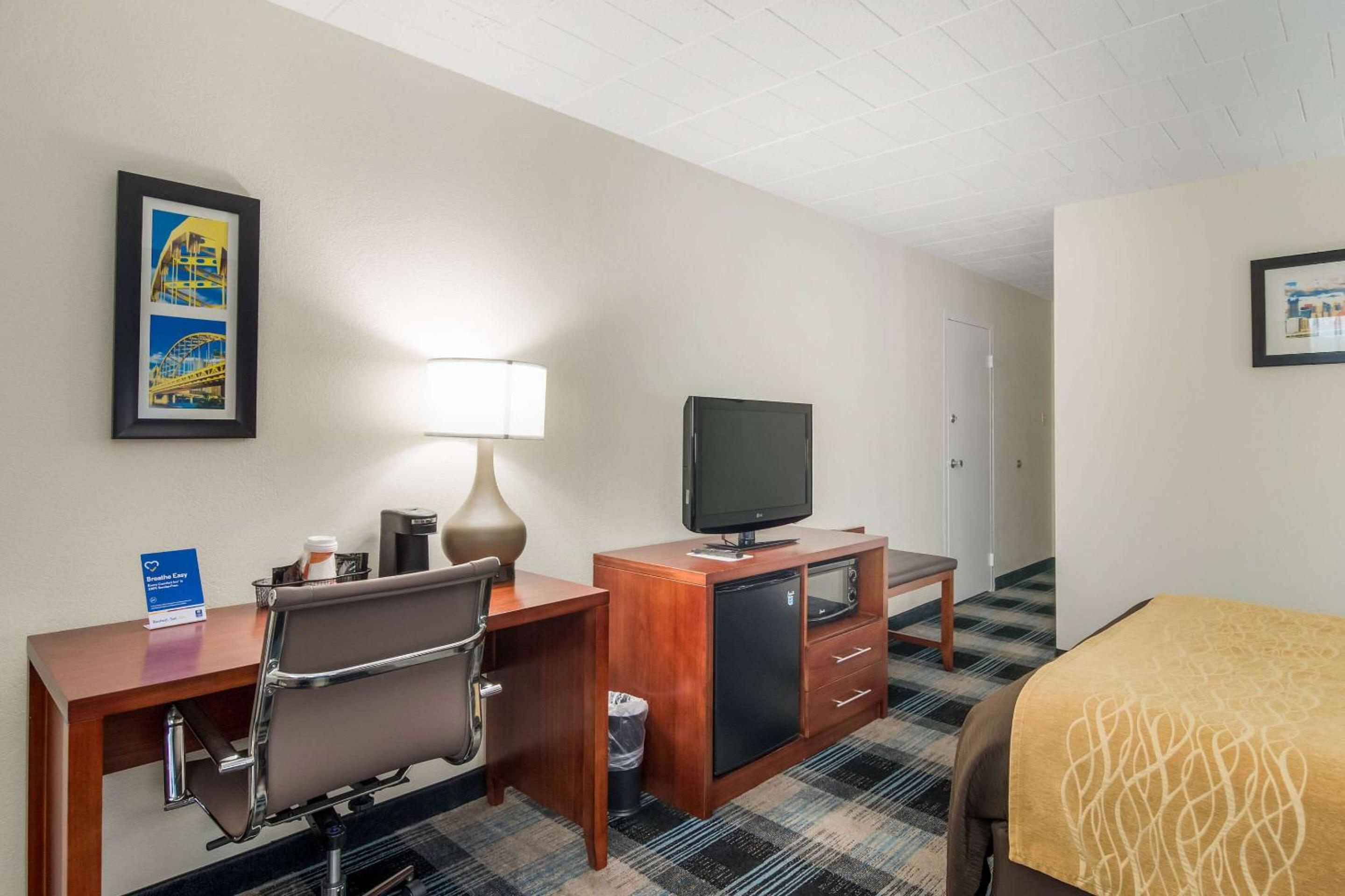 Queen Room - Disability Access/Non-Smoking photo 1