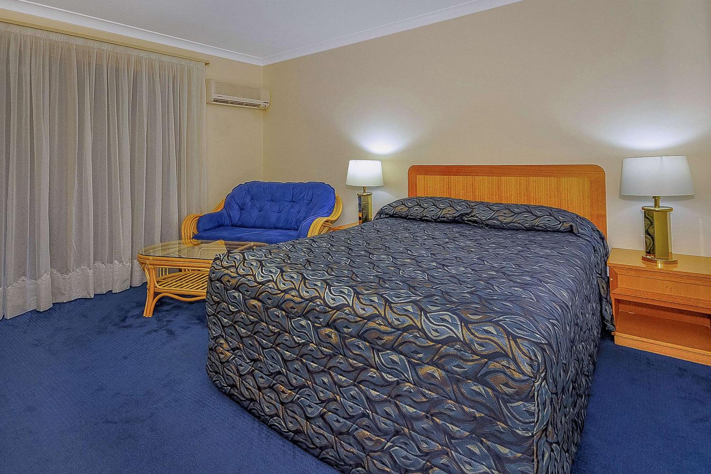 Executive Queen Room - Non-Smoking photo 3