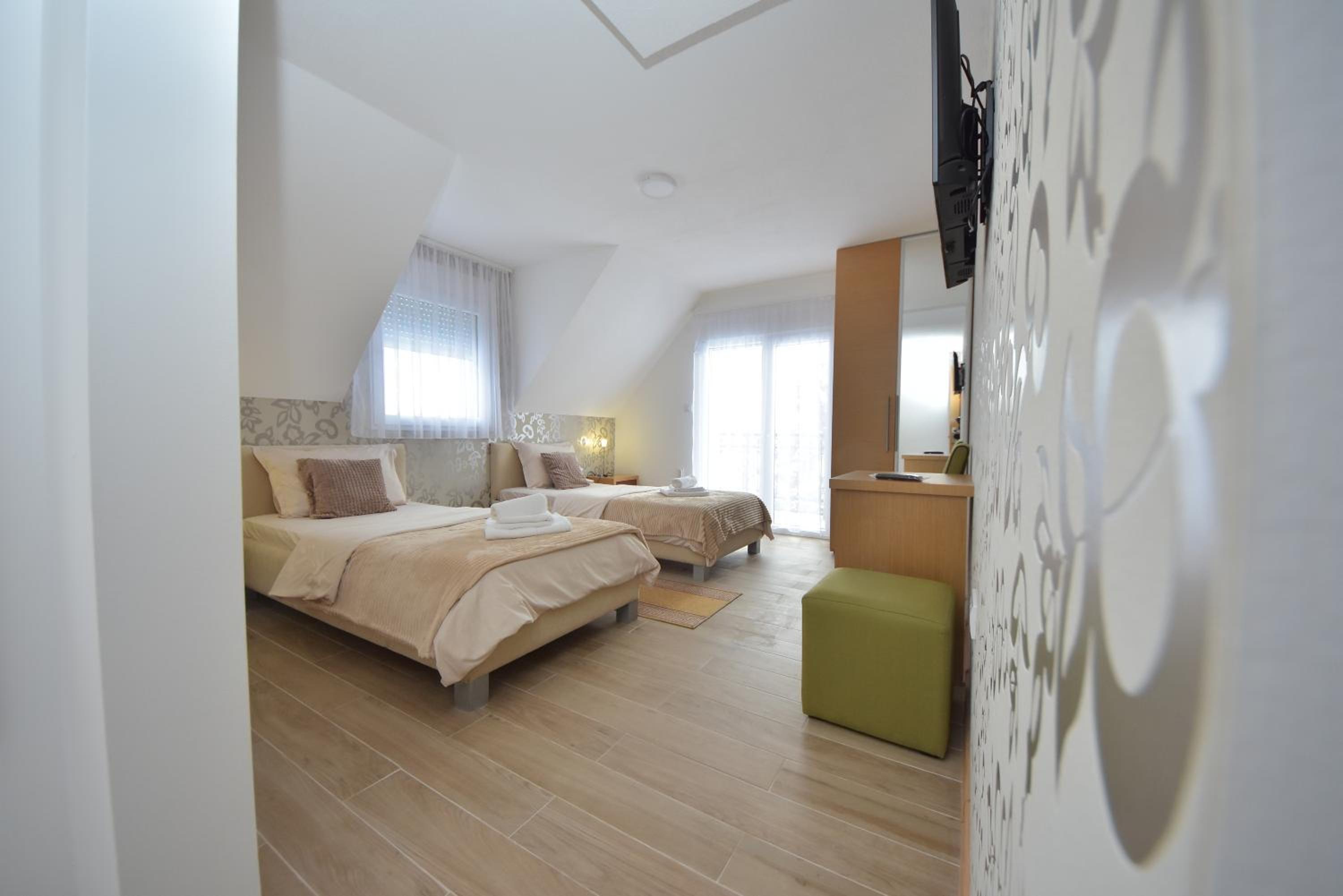 Twin Room with Terrace
