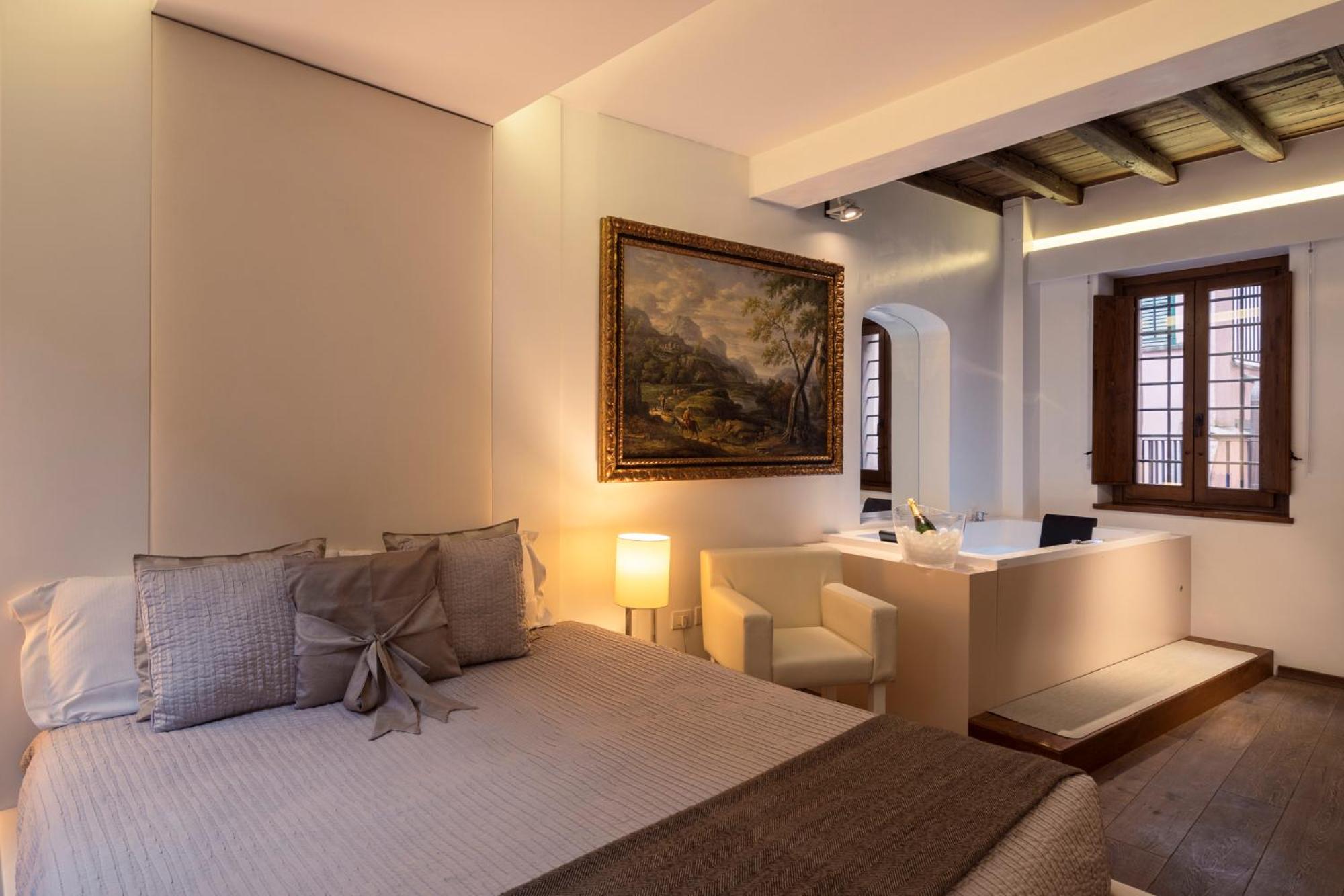 Executive Suite with Spa Bath photo 1