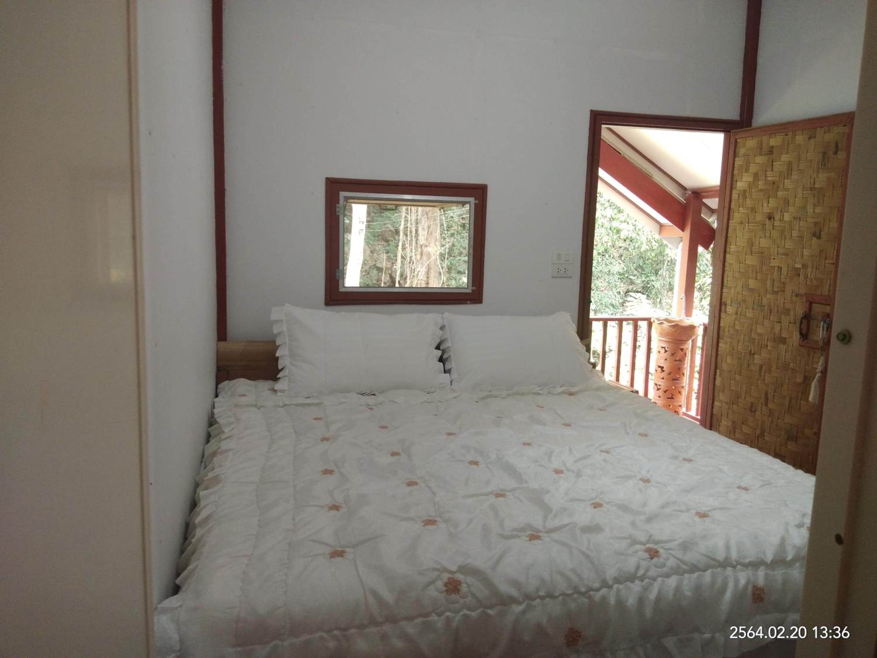 Double Room with Balcony - Photo 1