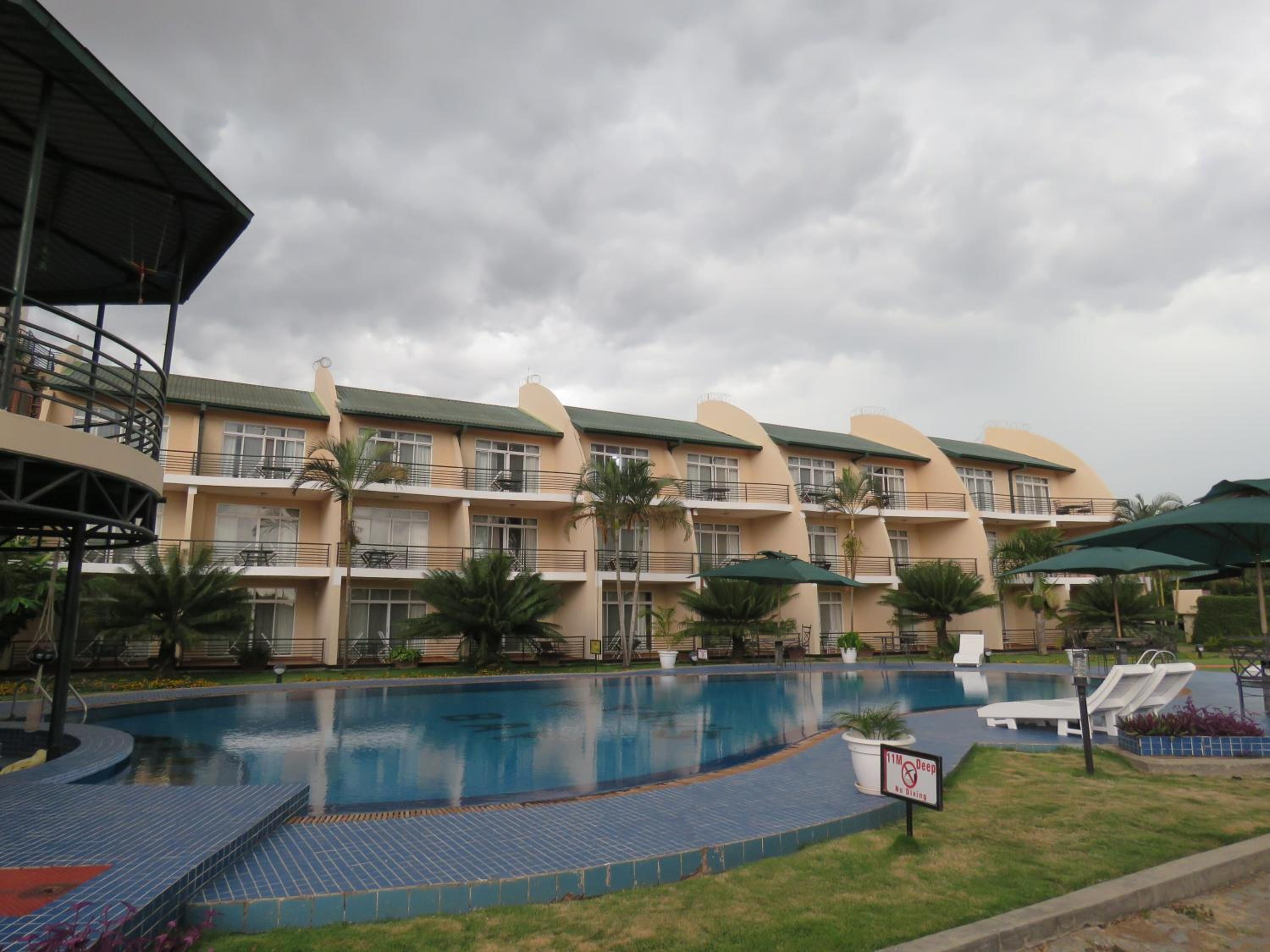 Deluxe Double or Twin Room