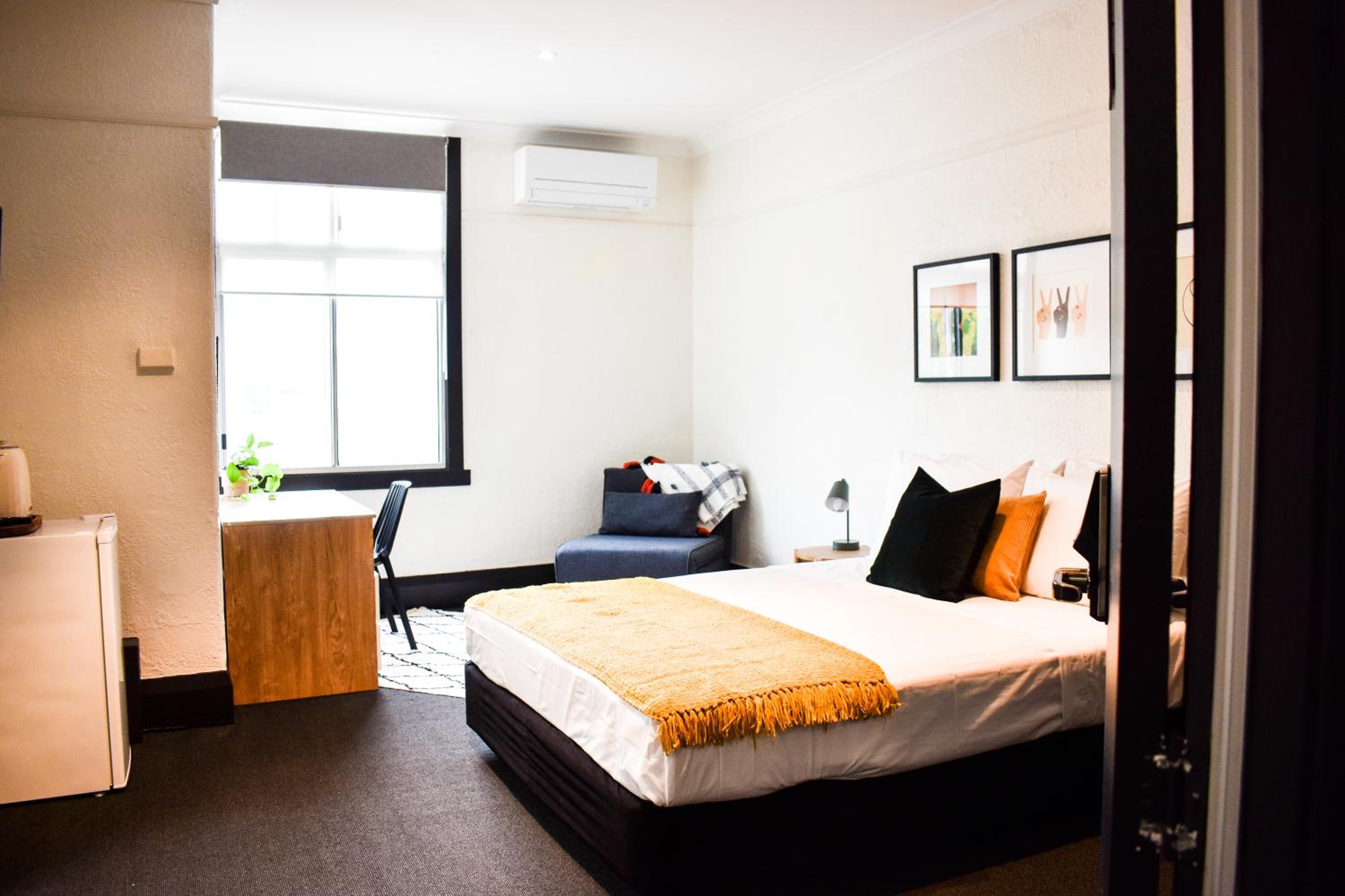 Deluxe Queen Room