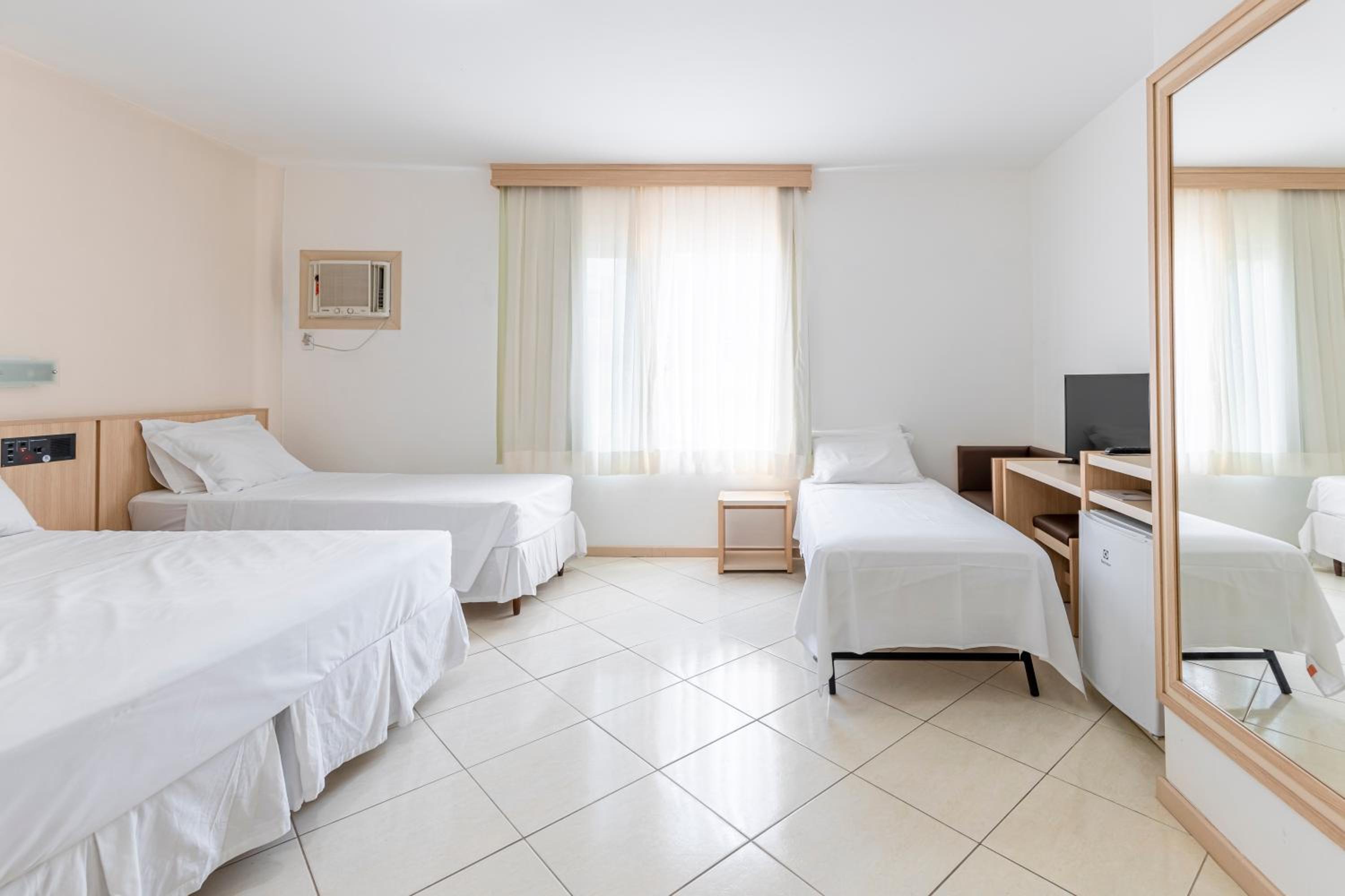 Standard Quadruple Room photo 2
