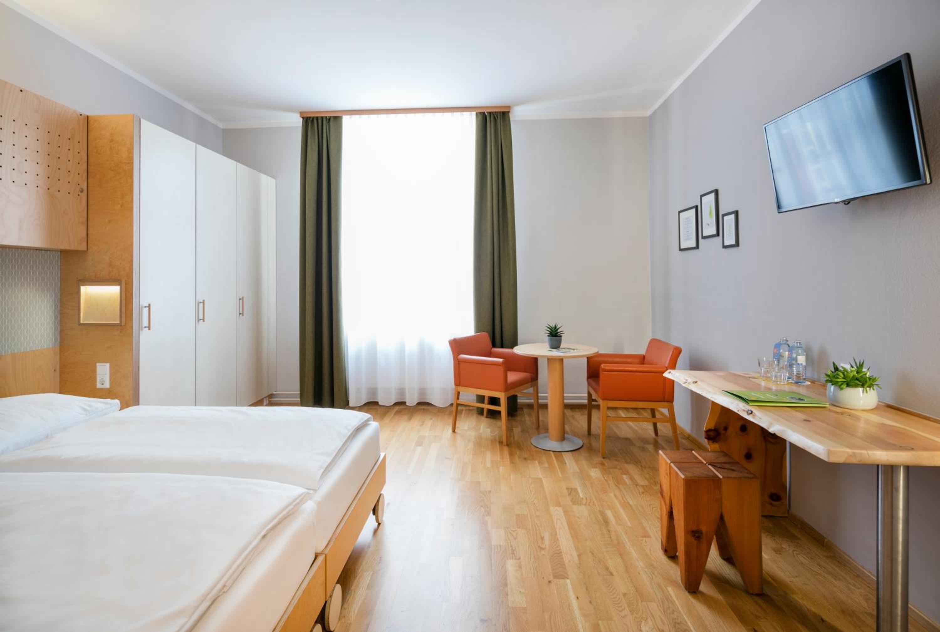 Triple Room photo 2