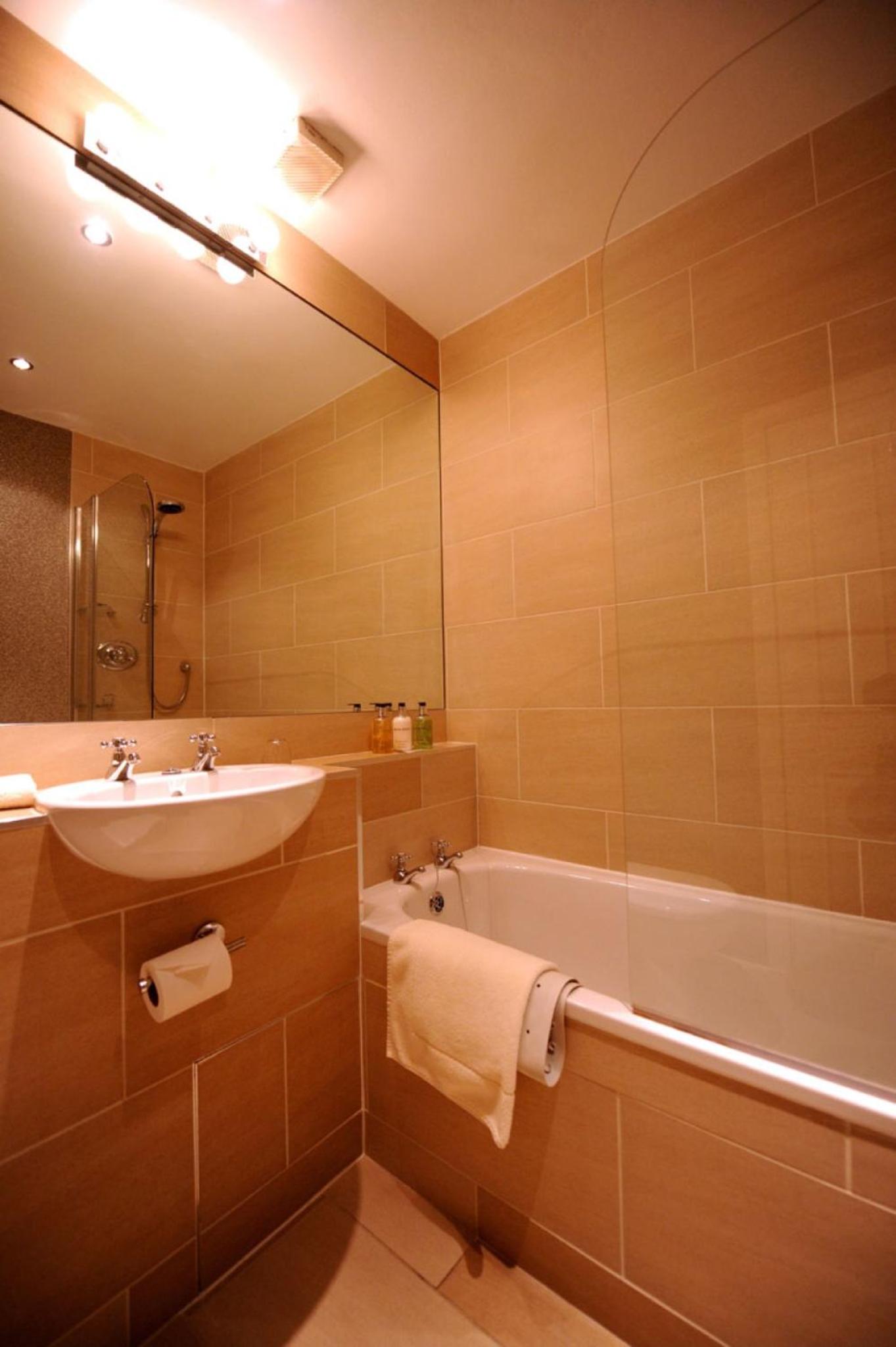 Standard Double Room - Photo 4