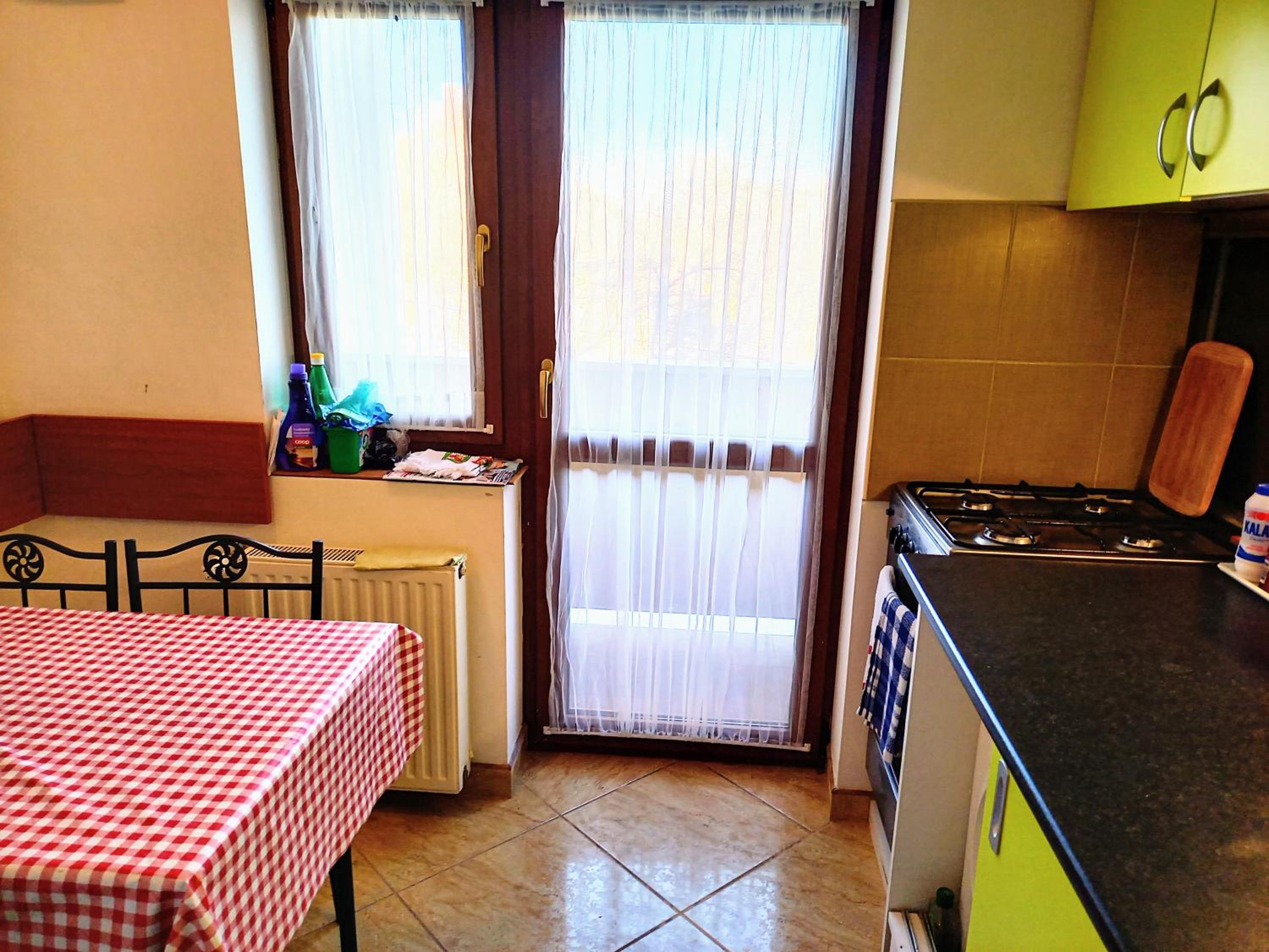 Two-Bedroom Apartment - Photo 6