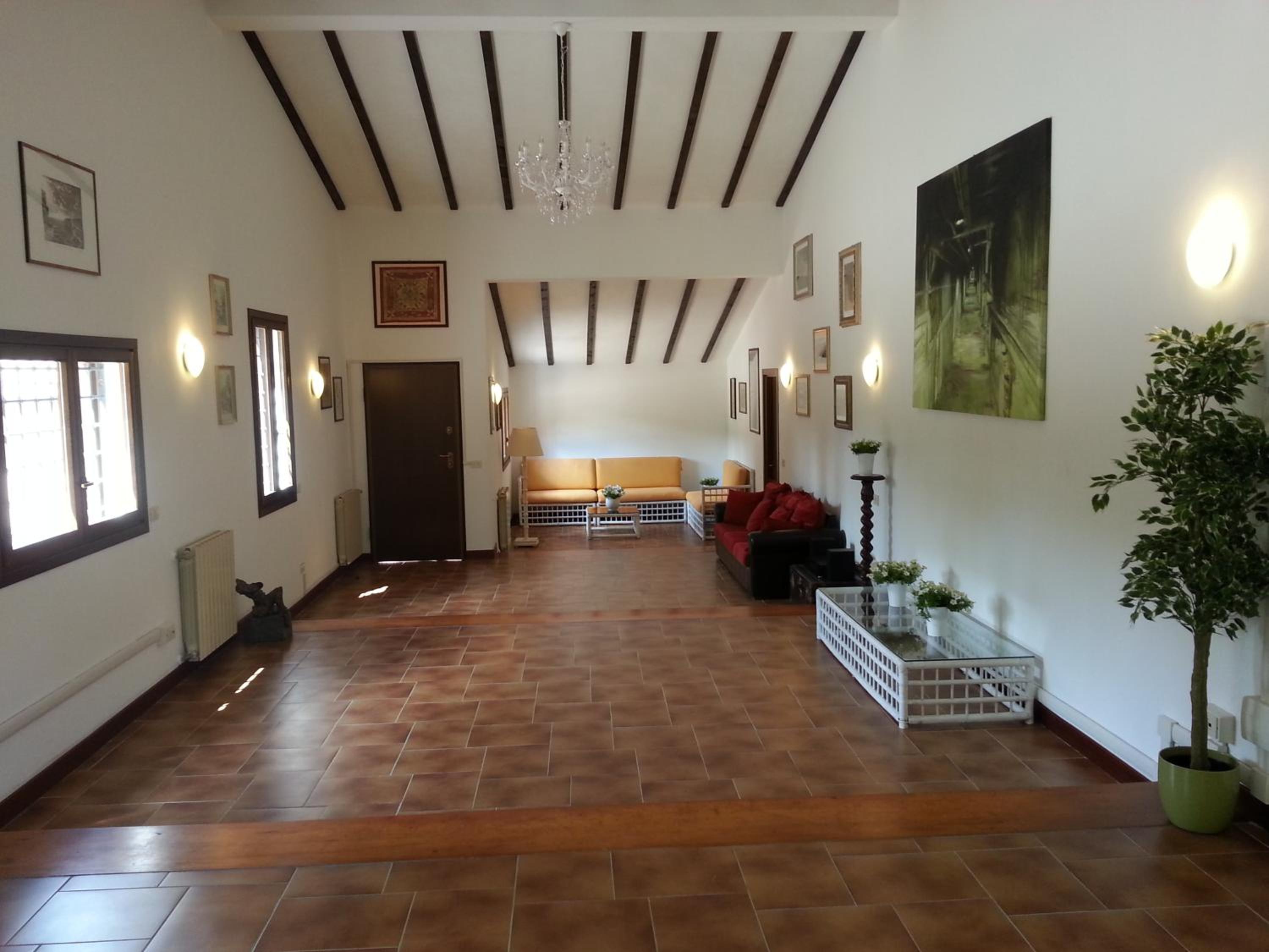 Superior Villa photo 1