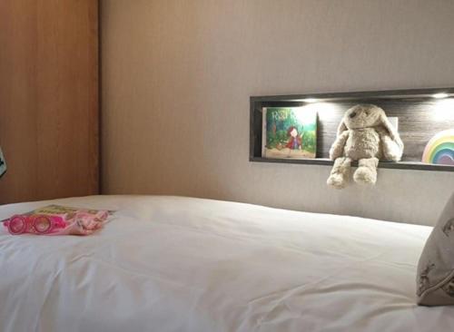 4 Berth Luxury Lodge Pet Free photo 1