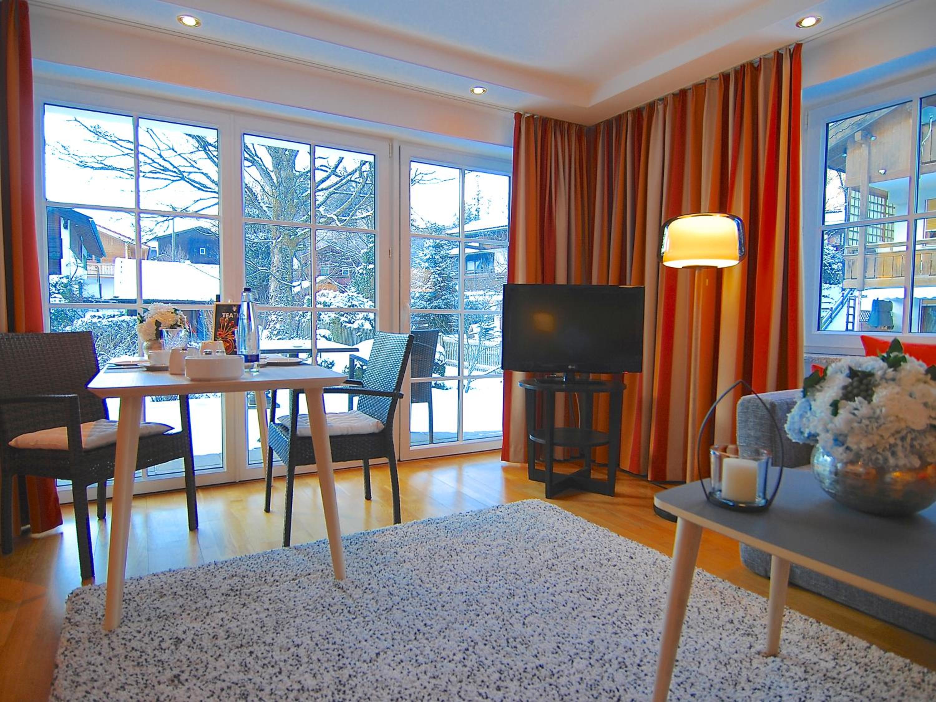Apartment photo 3