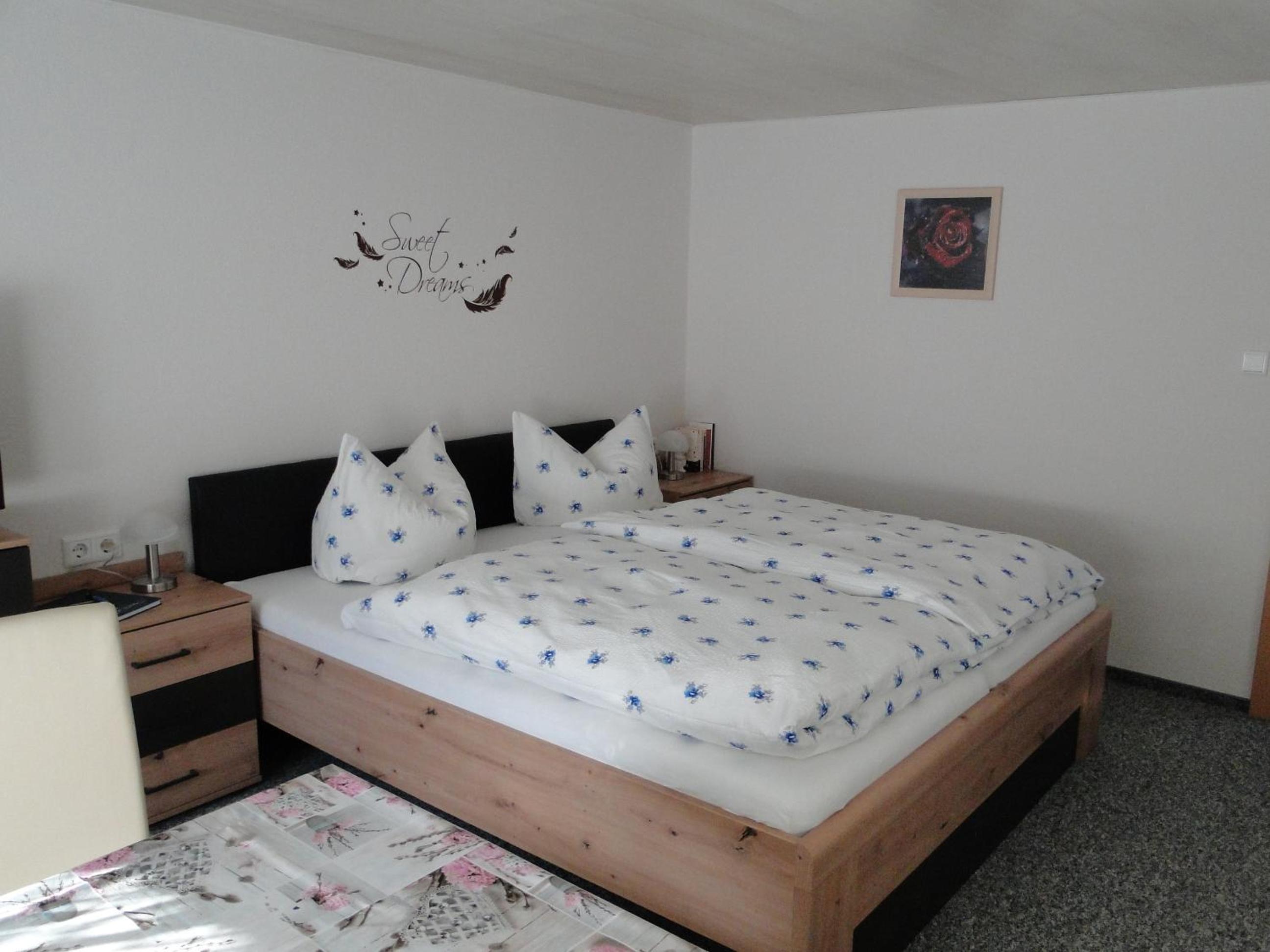 One-Bedroom Apartment with Terrace photo 1