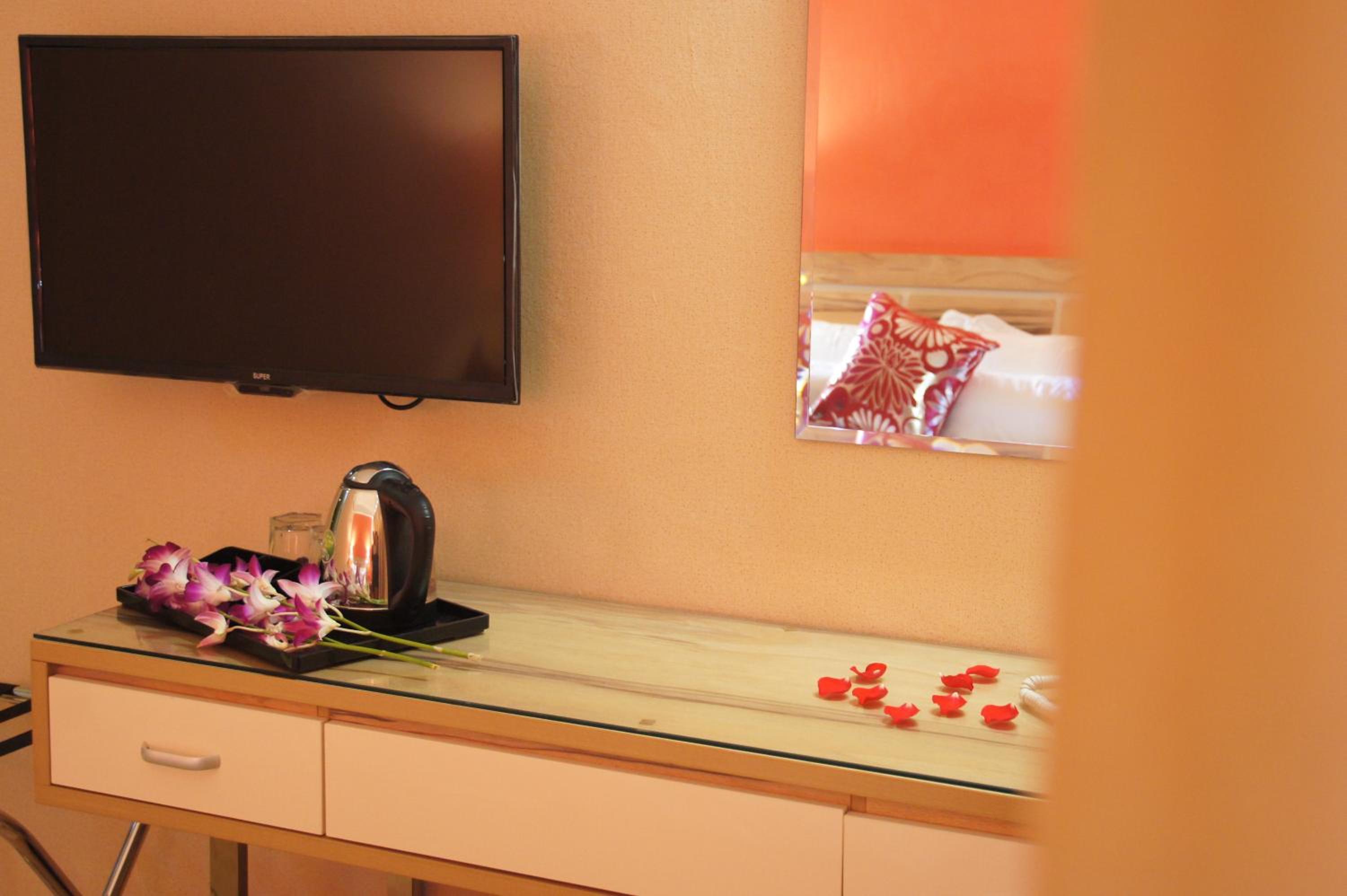 Superior Double Room with Window