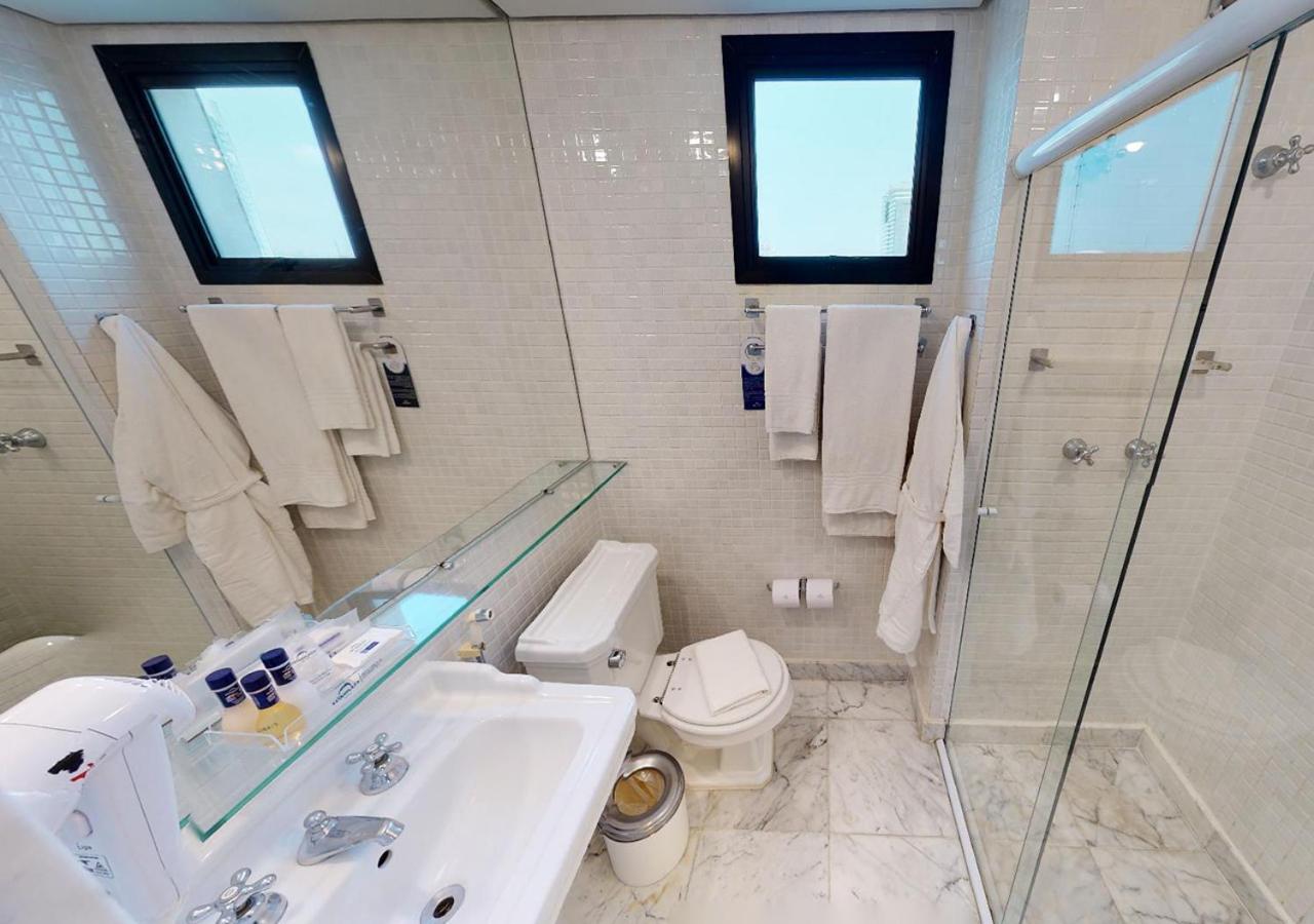 Queen Suite