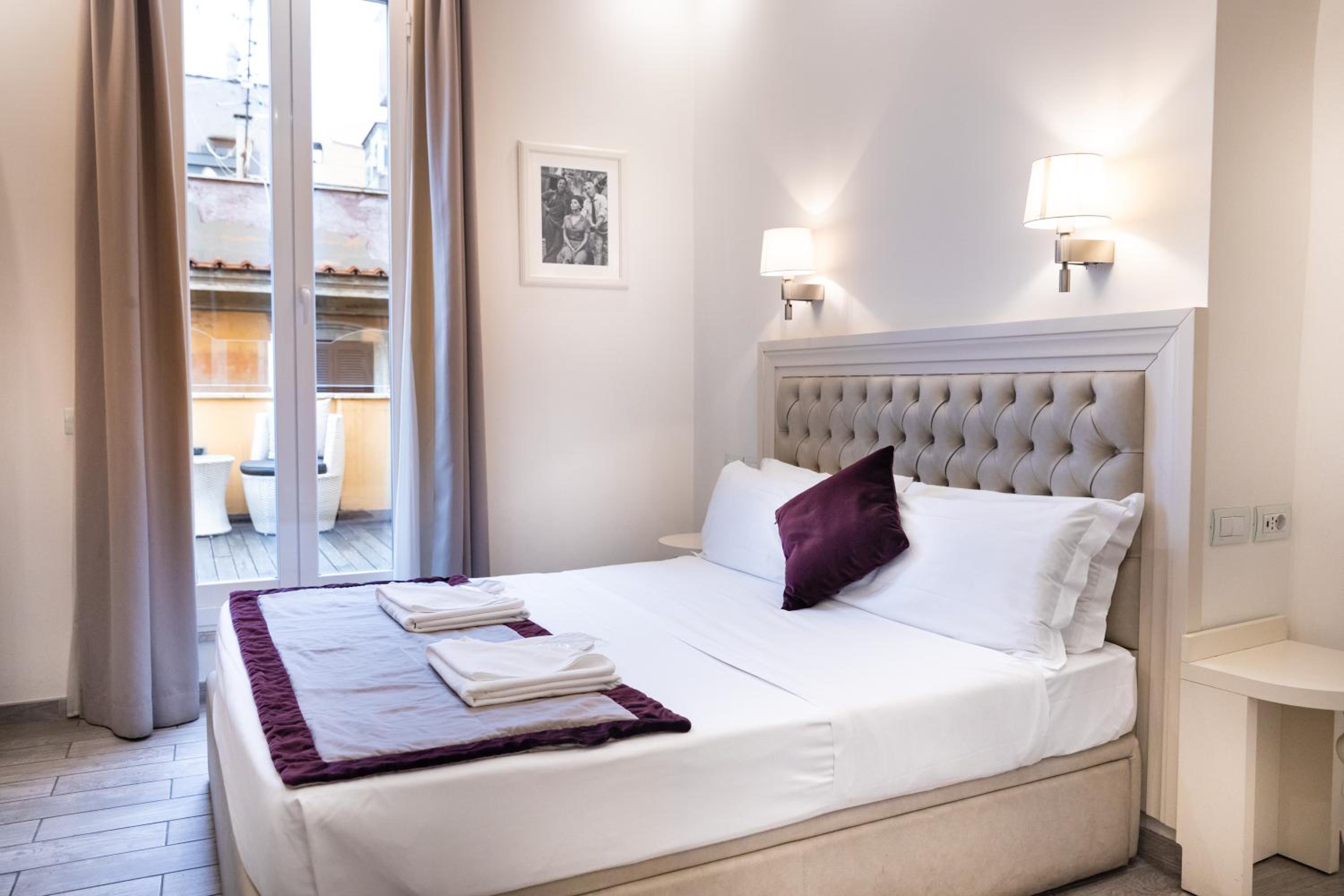 Double or Twin Room with Terrace photo 1