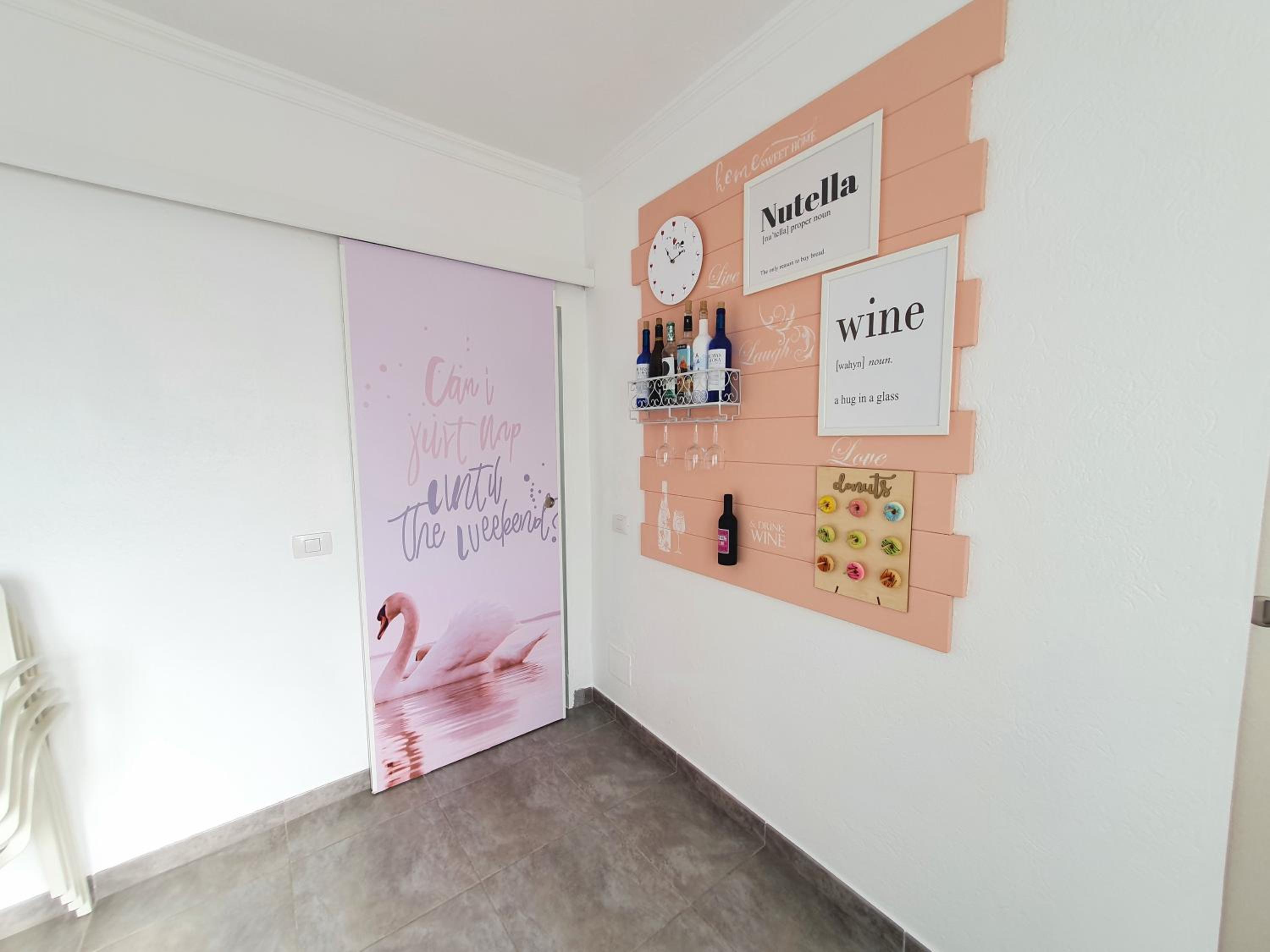 One-Bedroom Apartment - Photo 31