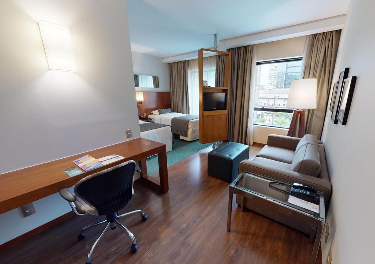 Standard Suite - Photo 1