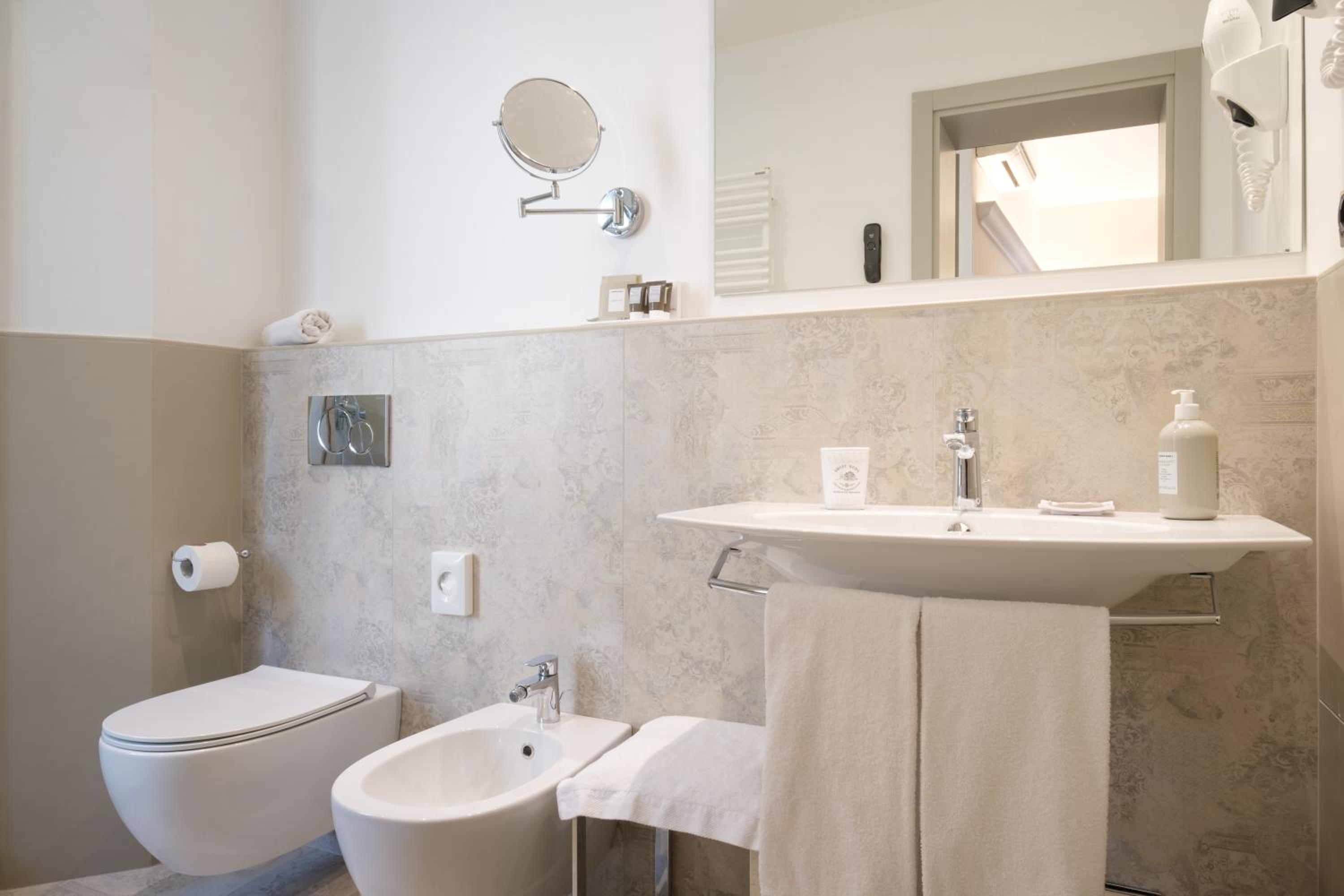 Superior Single Room