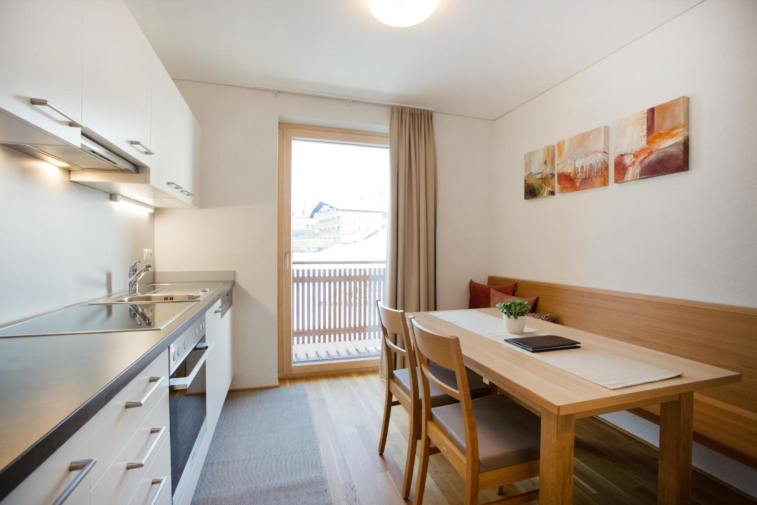 Two-Bedroom Apartment with Balcony B photo 3