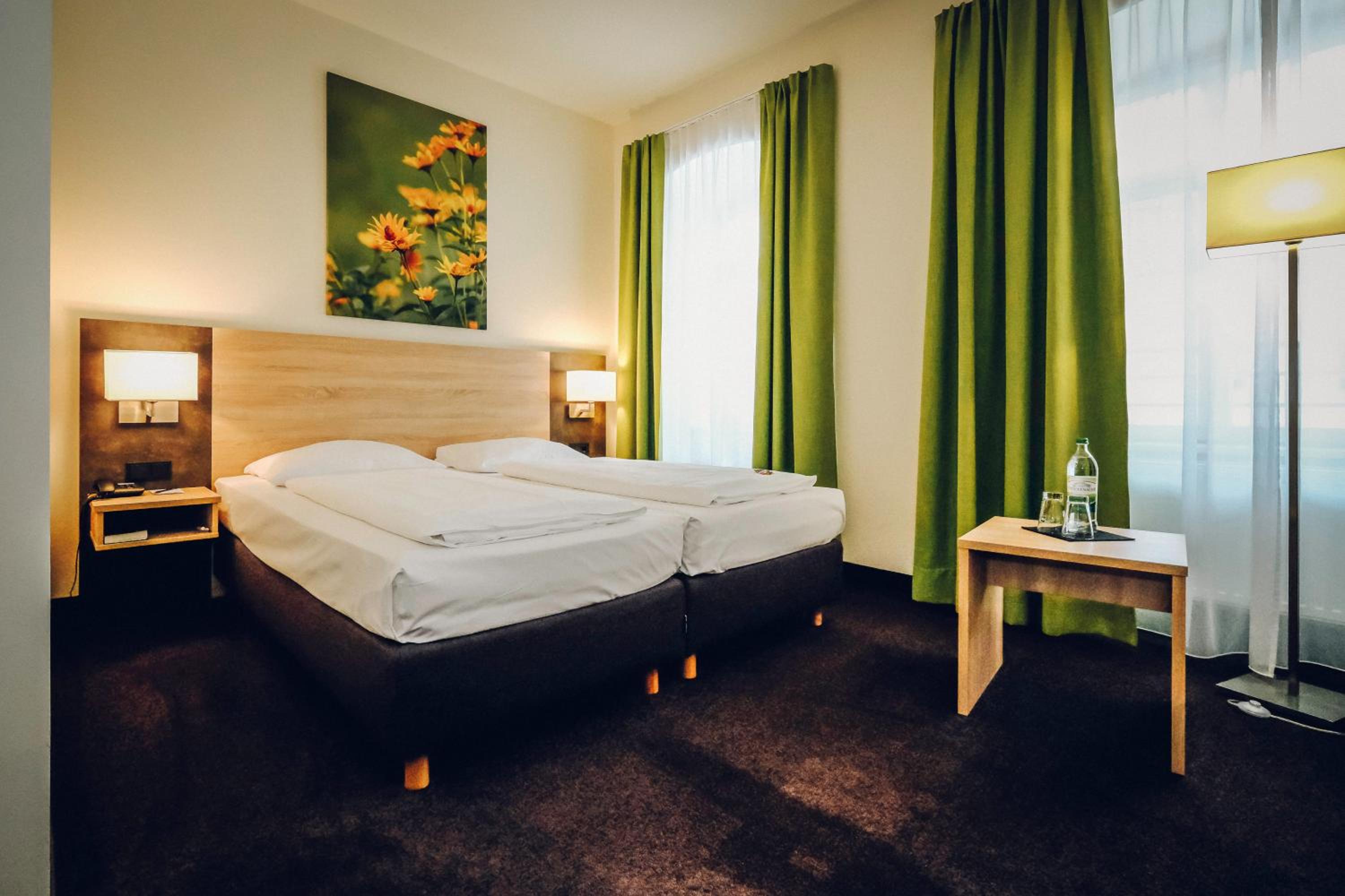 Superior Double Room - Photo 1