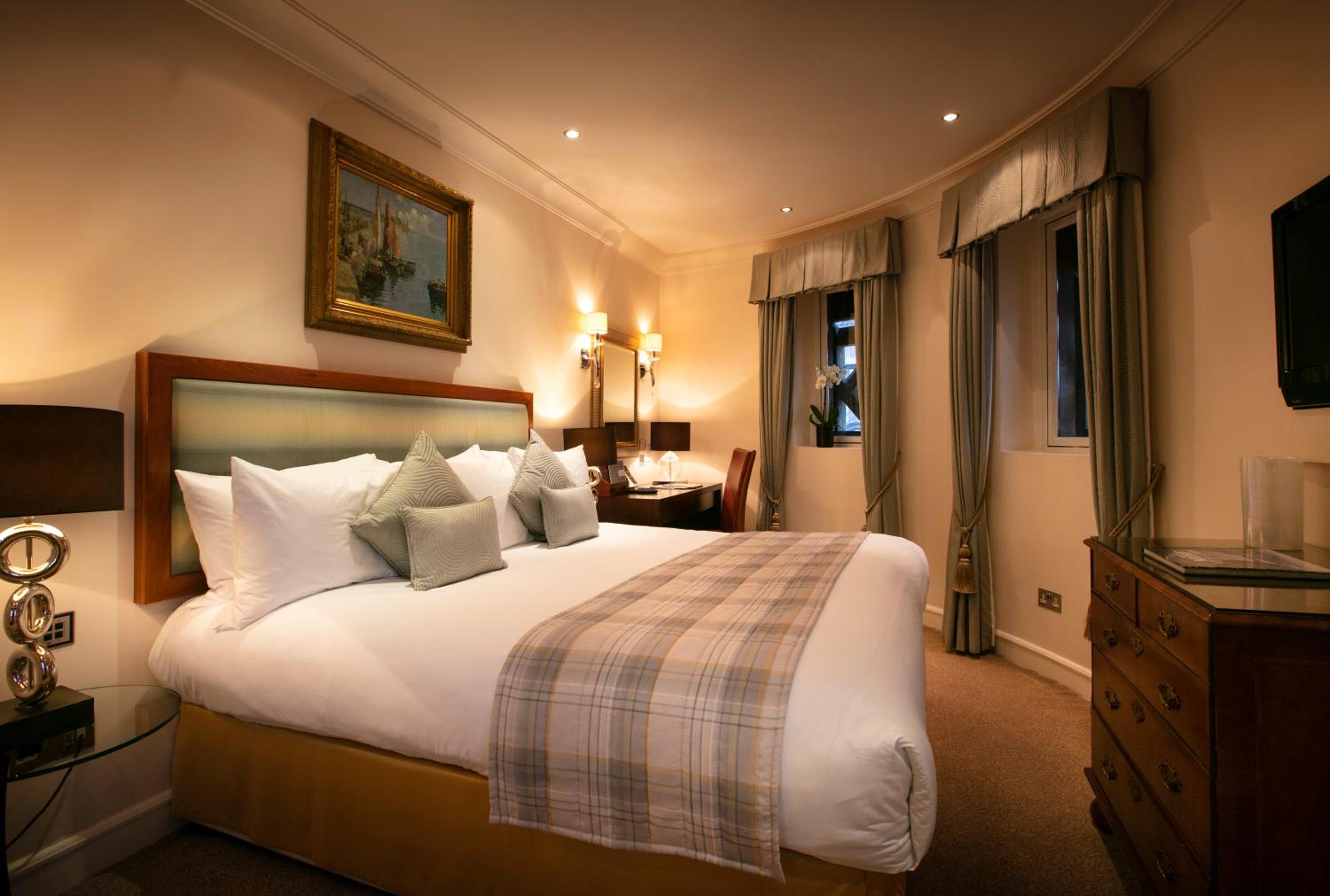 Tower Suite thumbnail 5