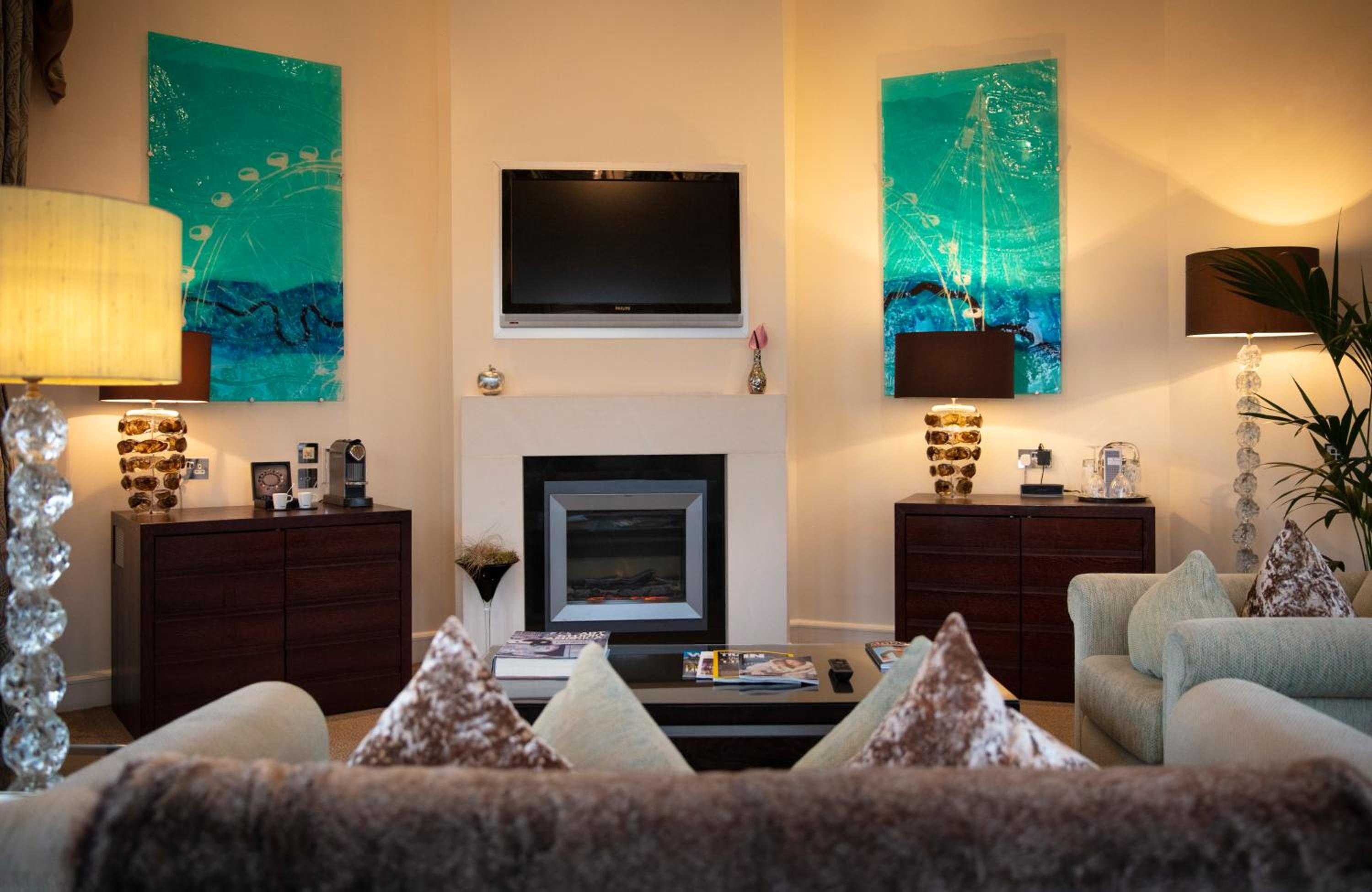 Tower Suite thumbnail 6