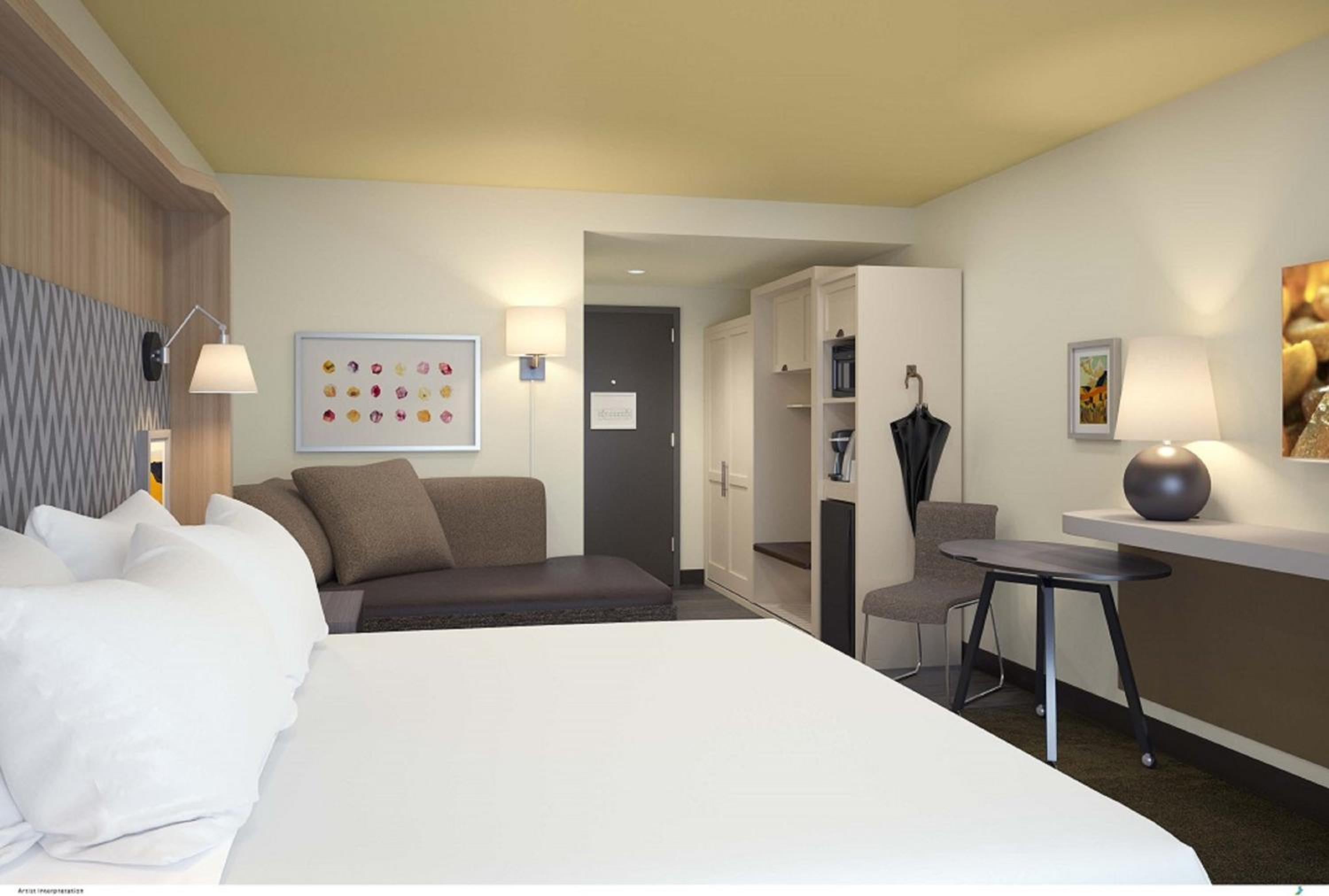 Premium King Room - Photo 4