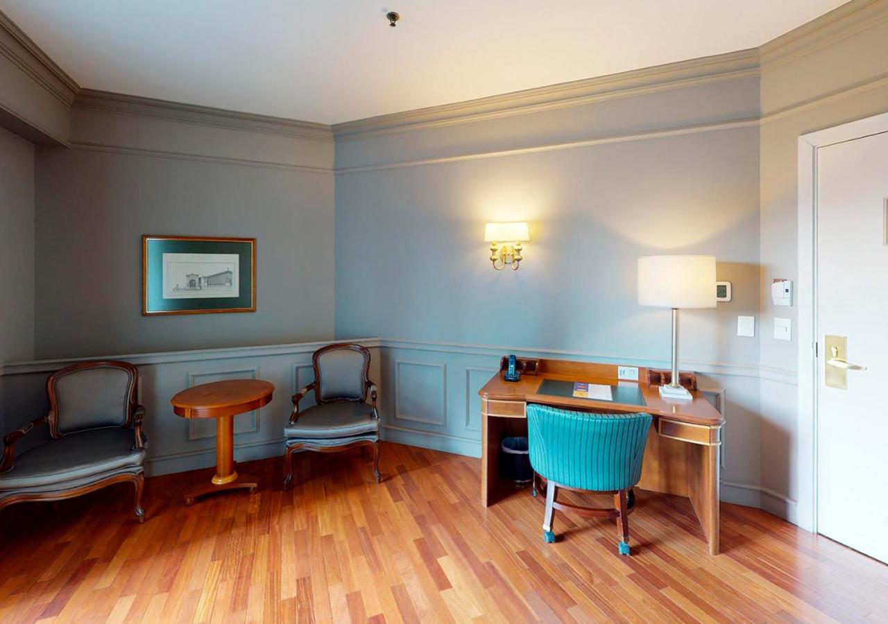 Deluxe Junior Suite