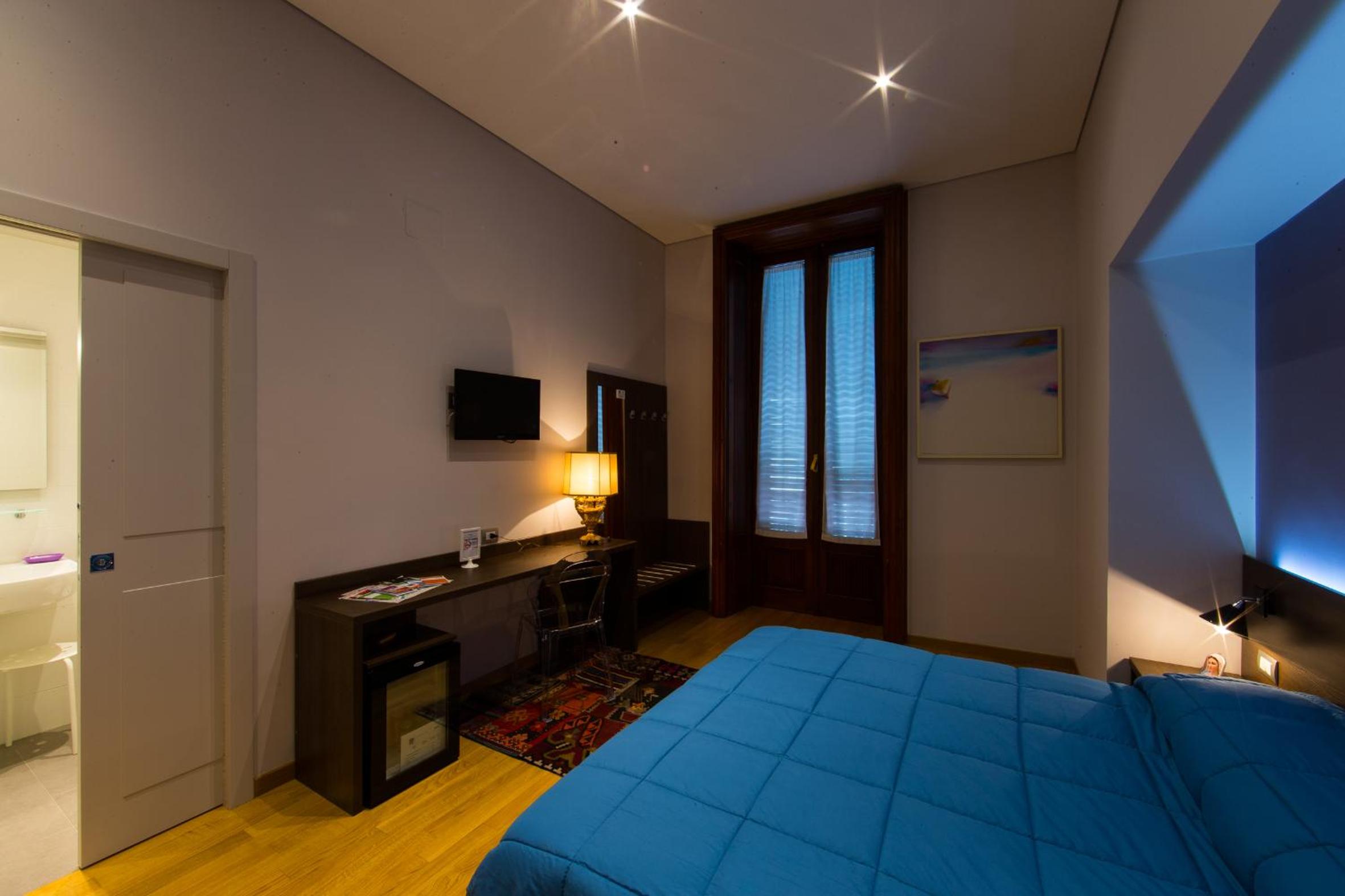 Superior King Room photo 3