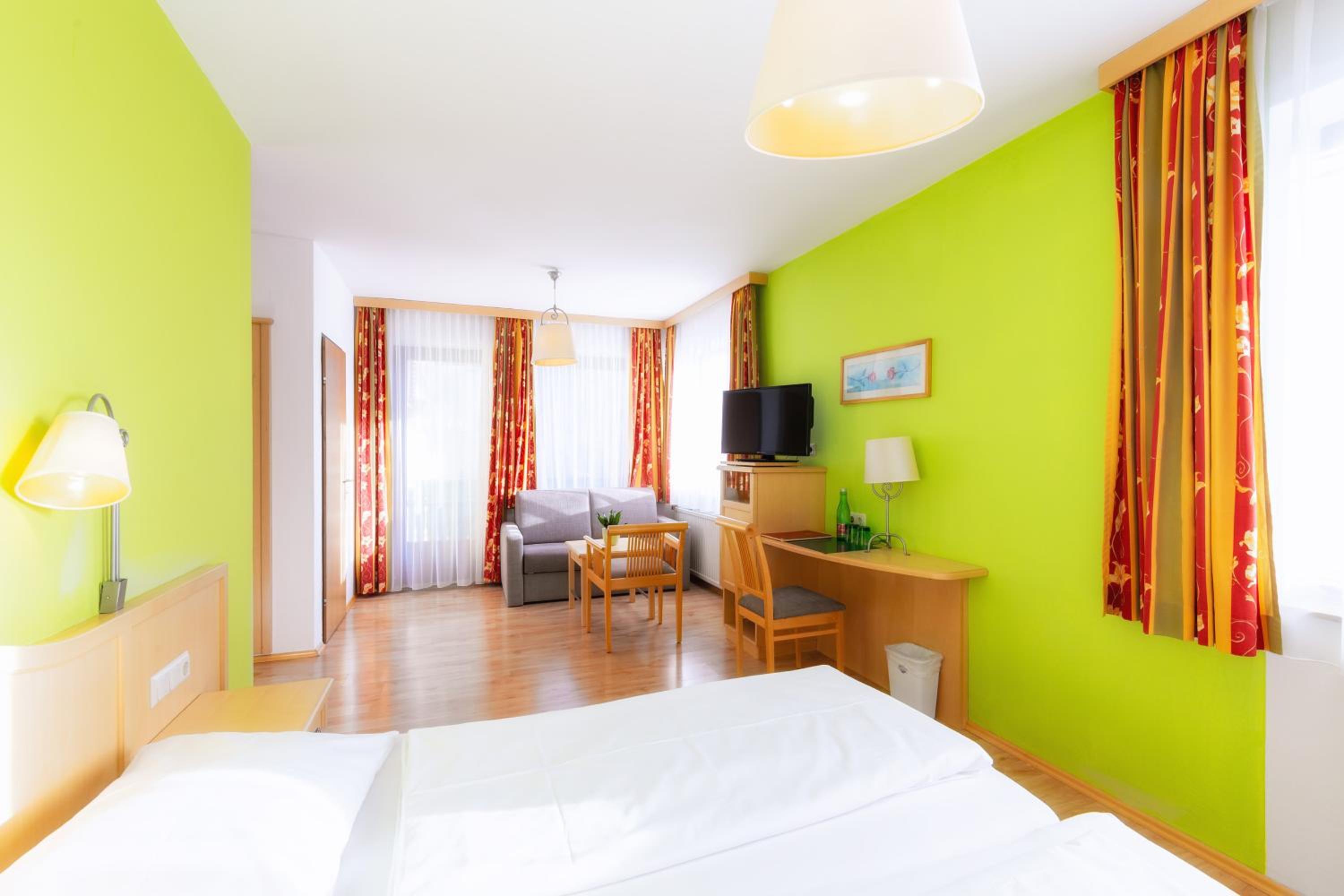 Superior Double Room - Photo 3