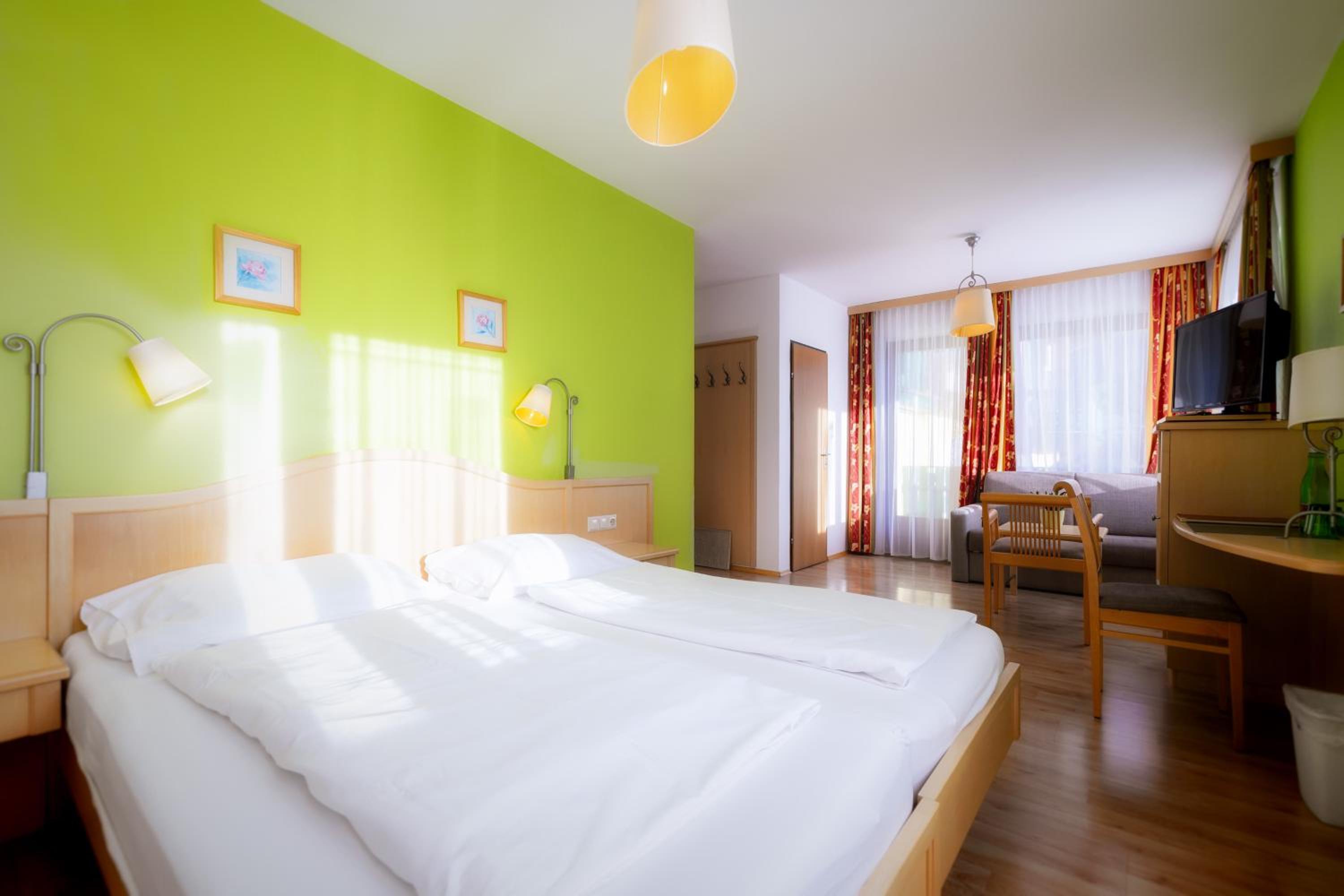 Superior Double Room - Photo 4