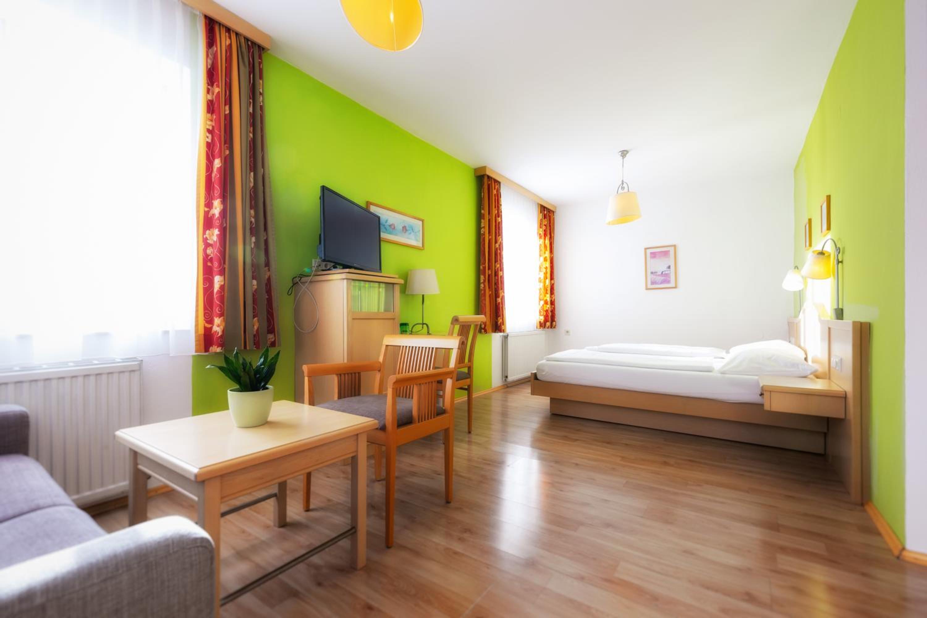 Superior Double Room - Photo 5