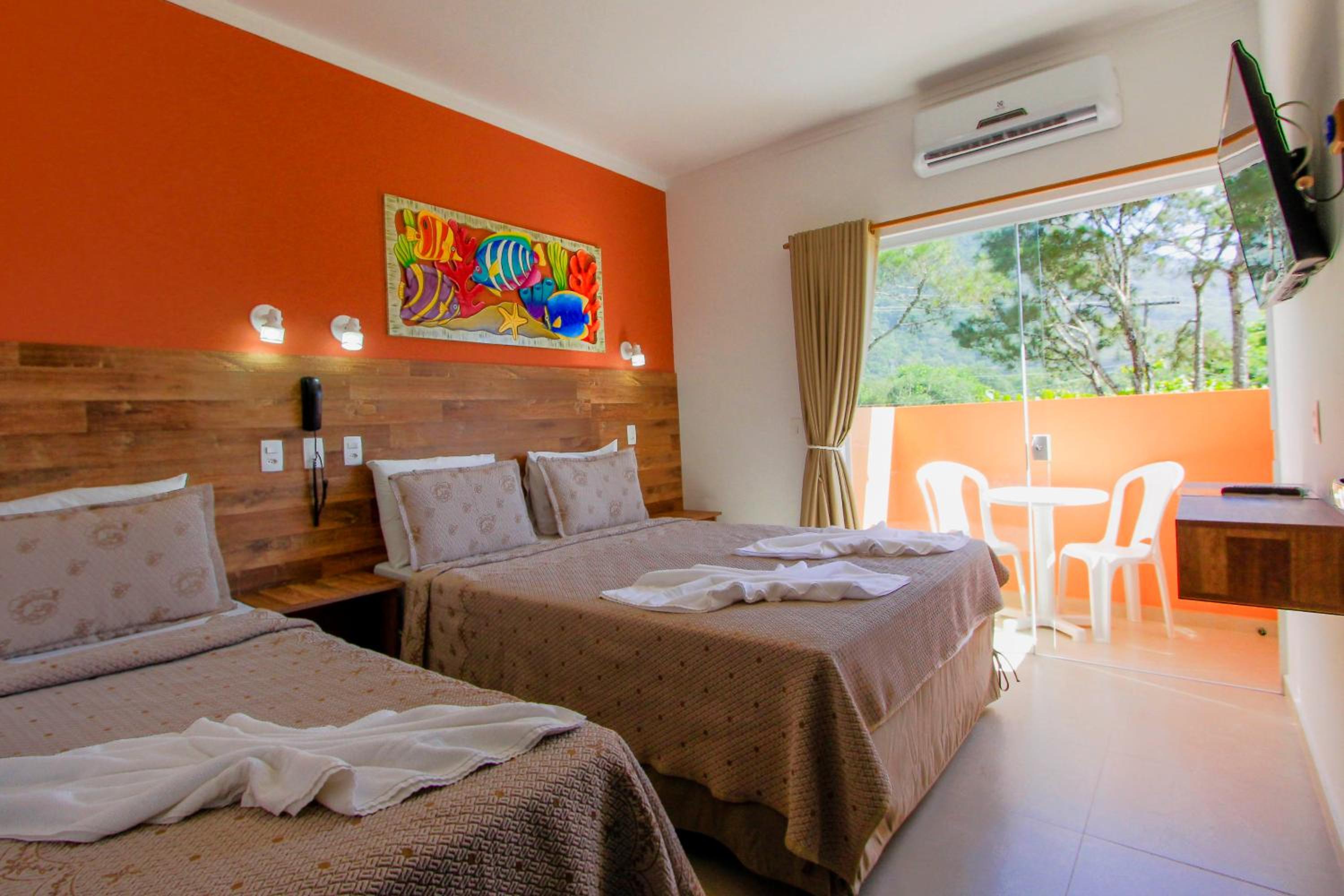 Comfort Triple Room