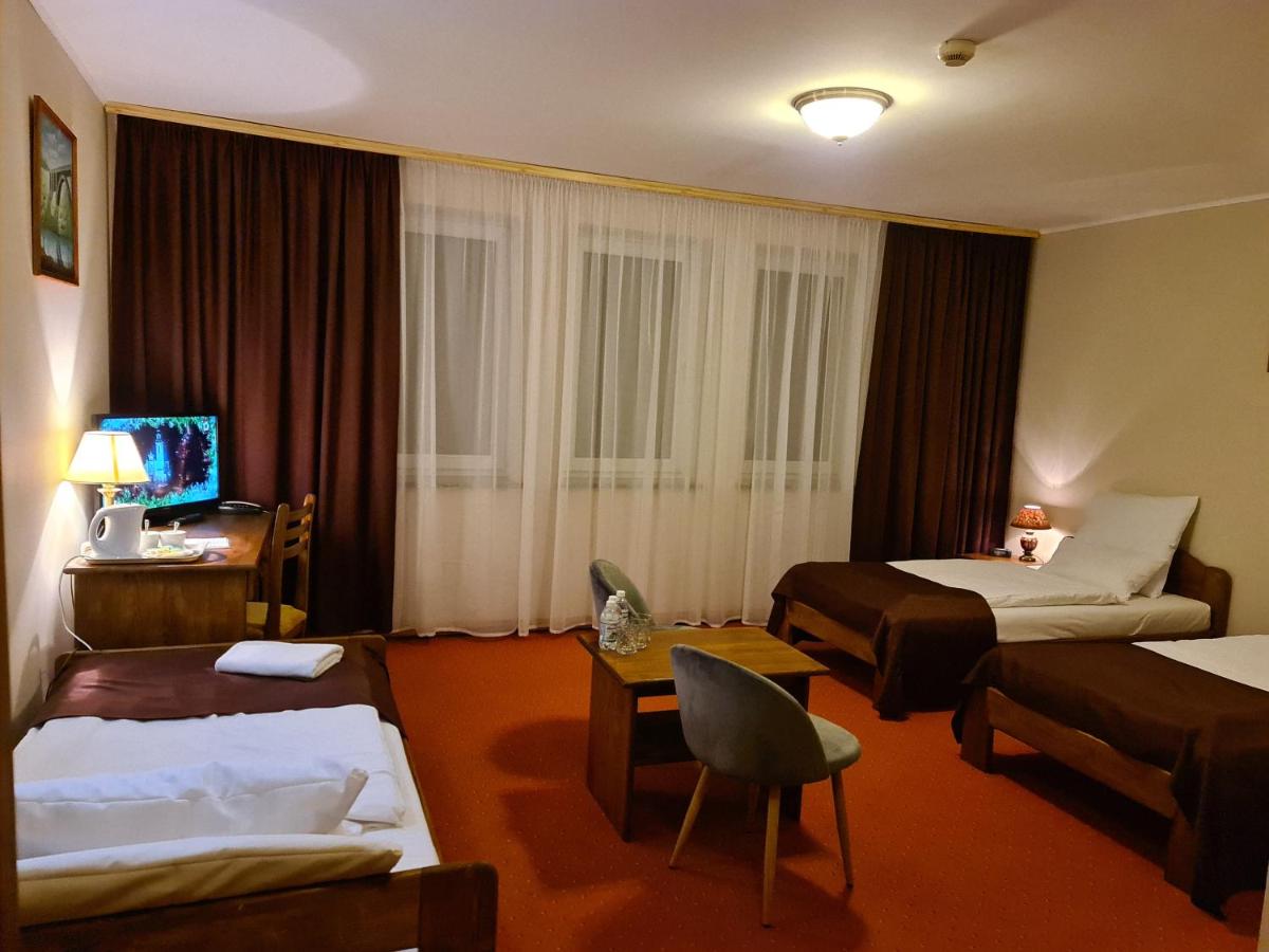 Large Double Room photo 1