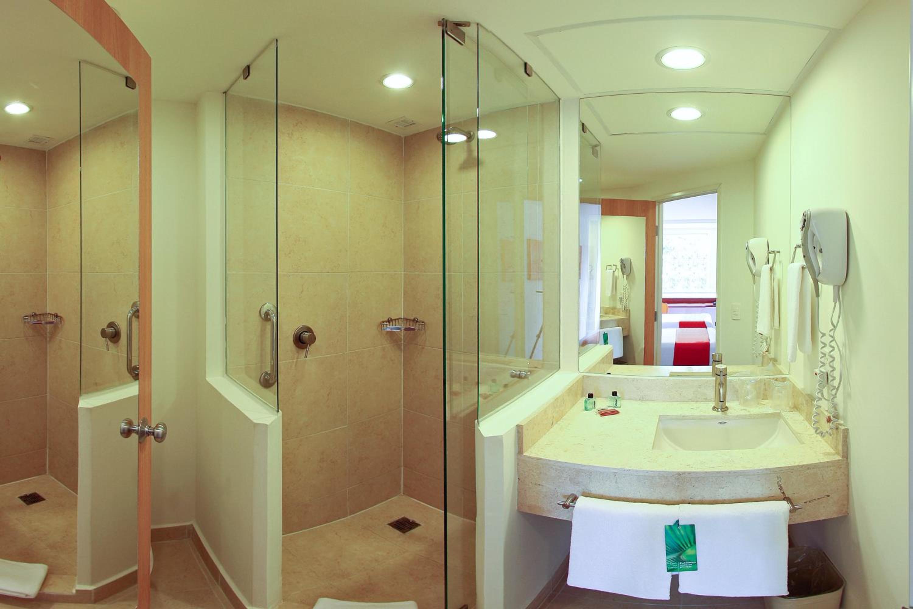 Superior Twin Room photo 2