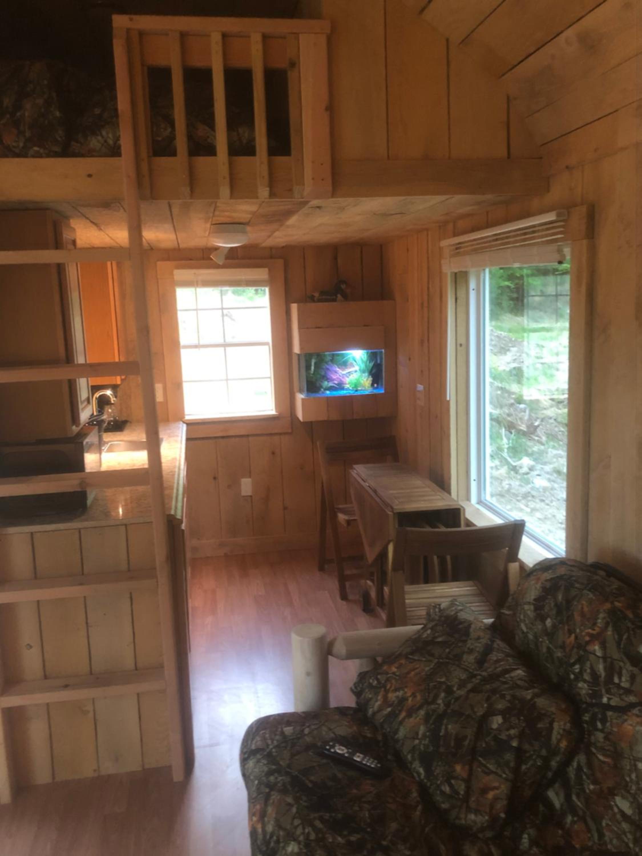Two-Bedroom House - Photo 6