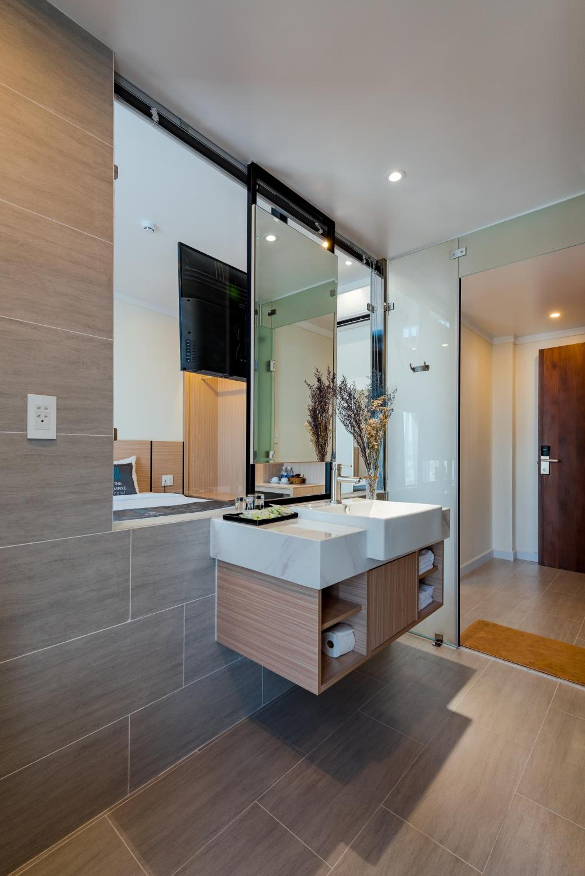 Deluxe Double Room - Photo 8
