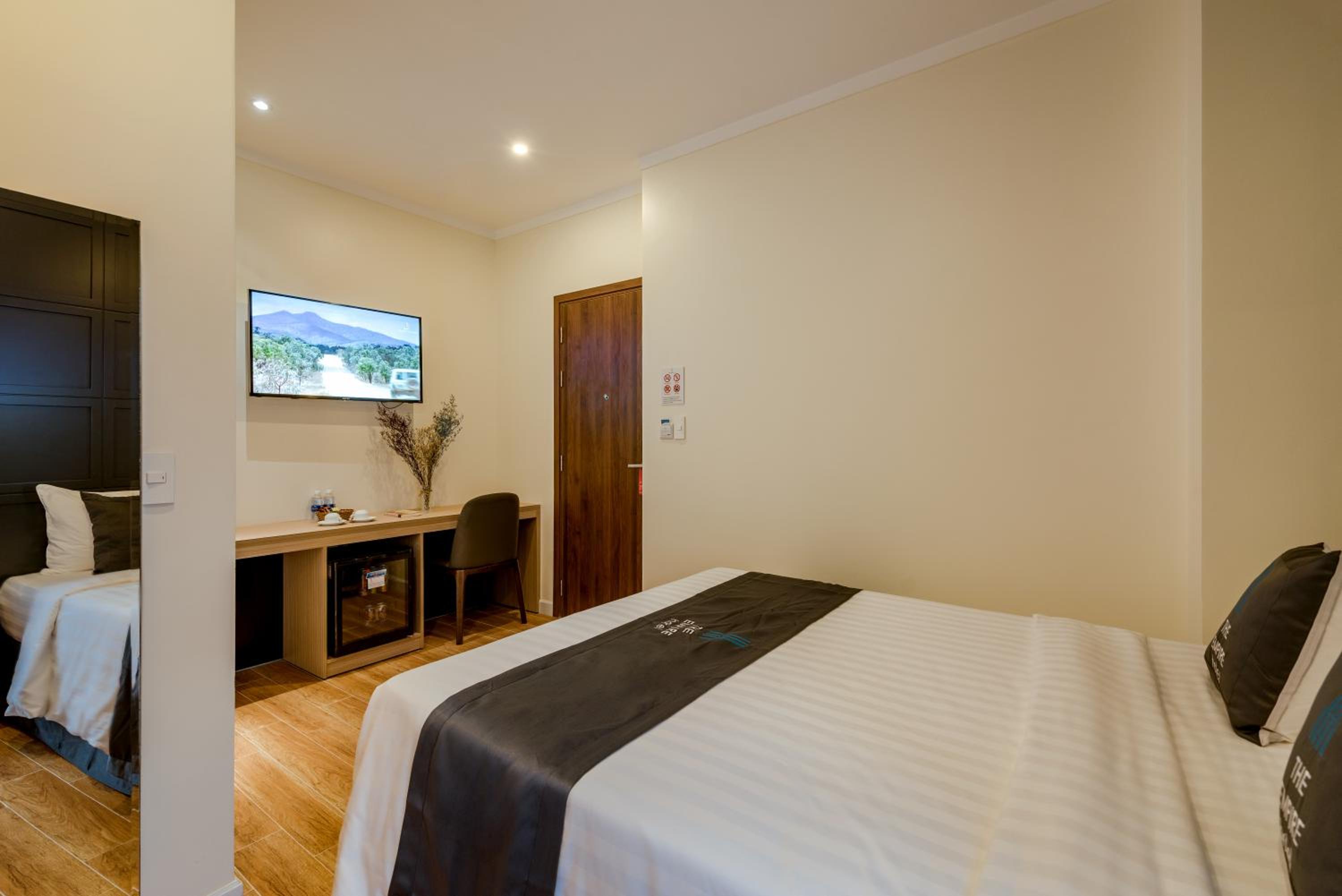 Standard Double Room - Photo 4