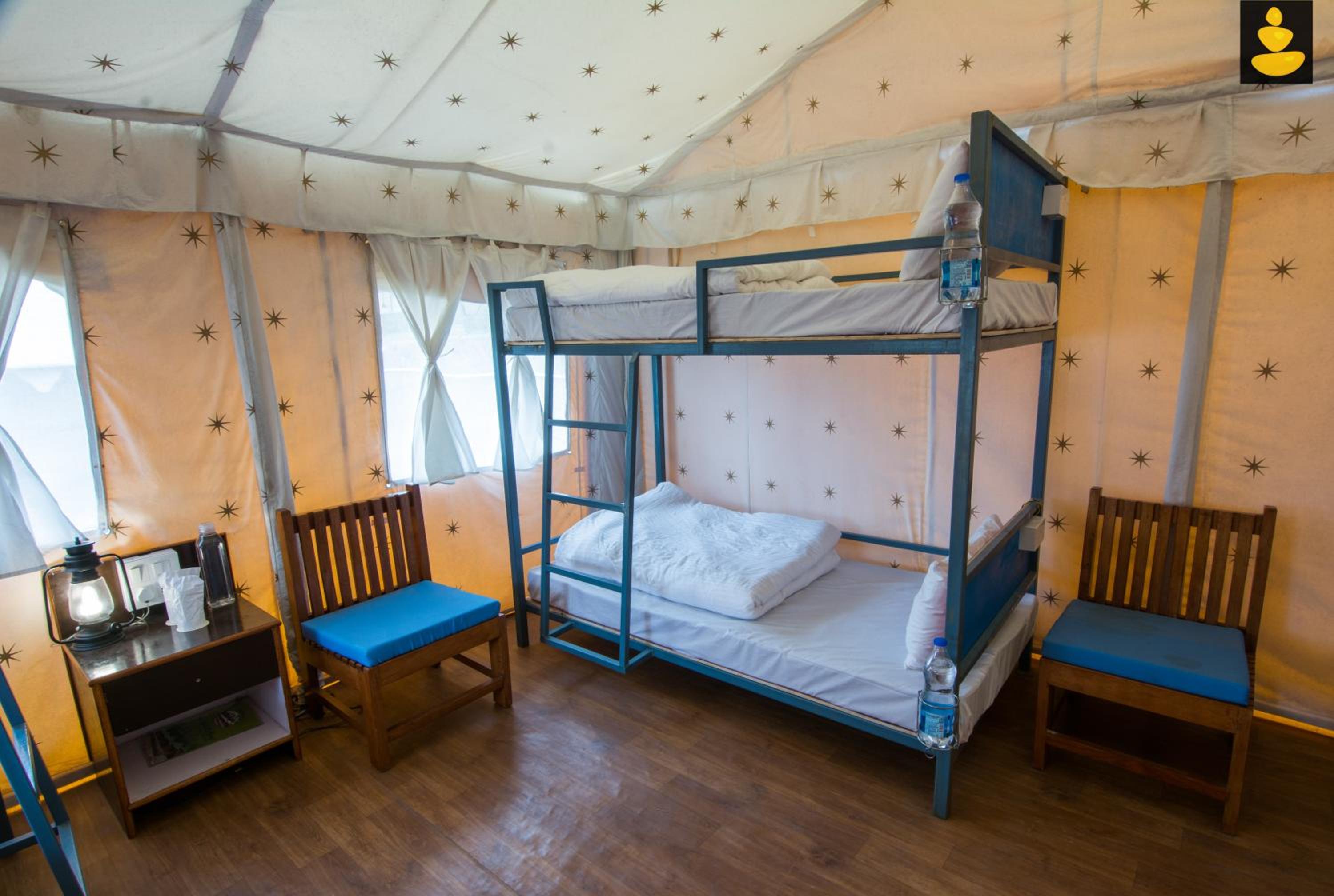 Dorm Tent photo 1