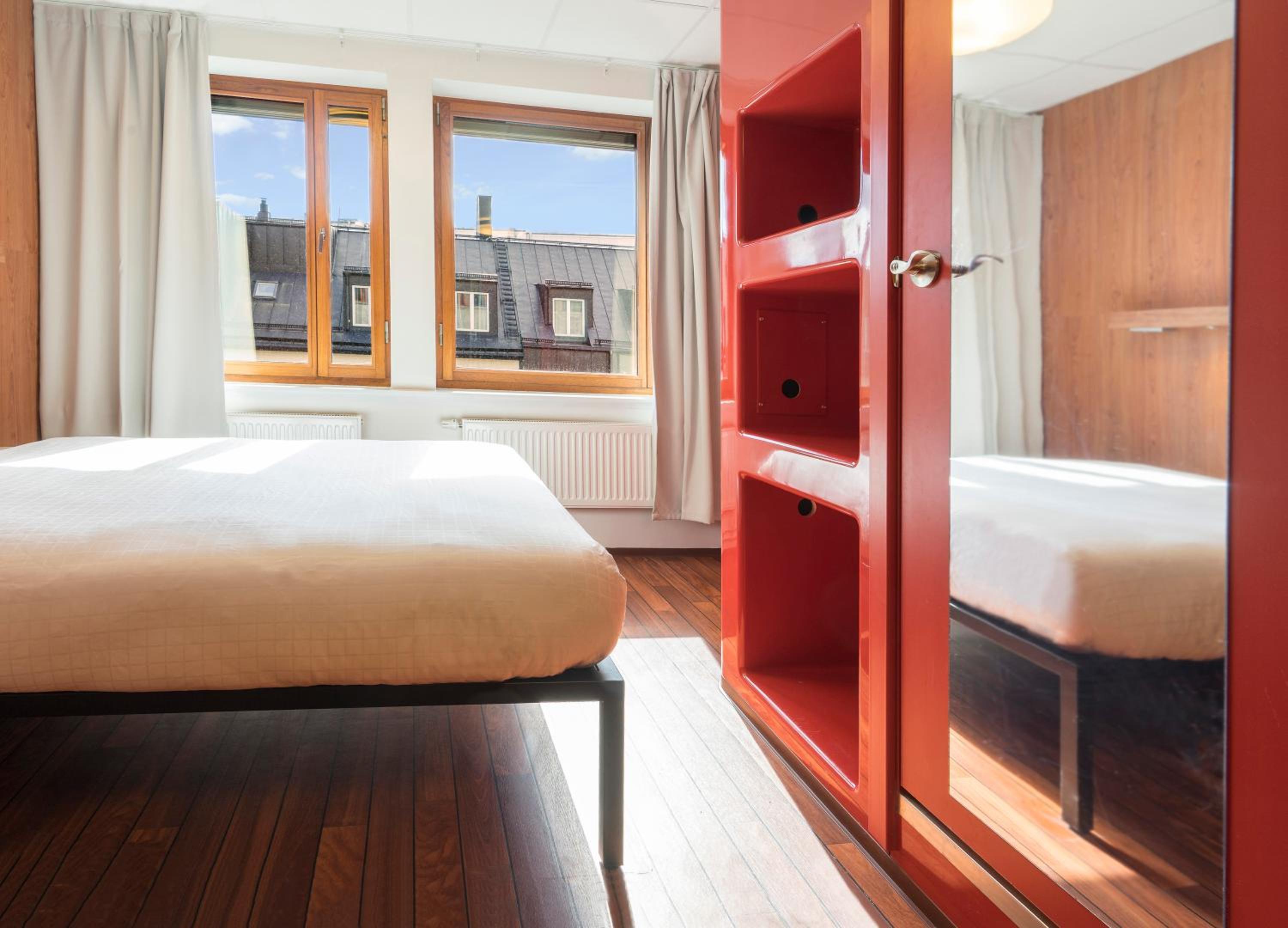 Superior Queen with private Bathroom