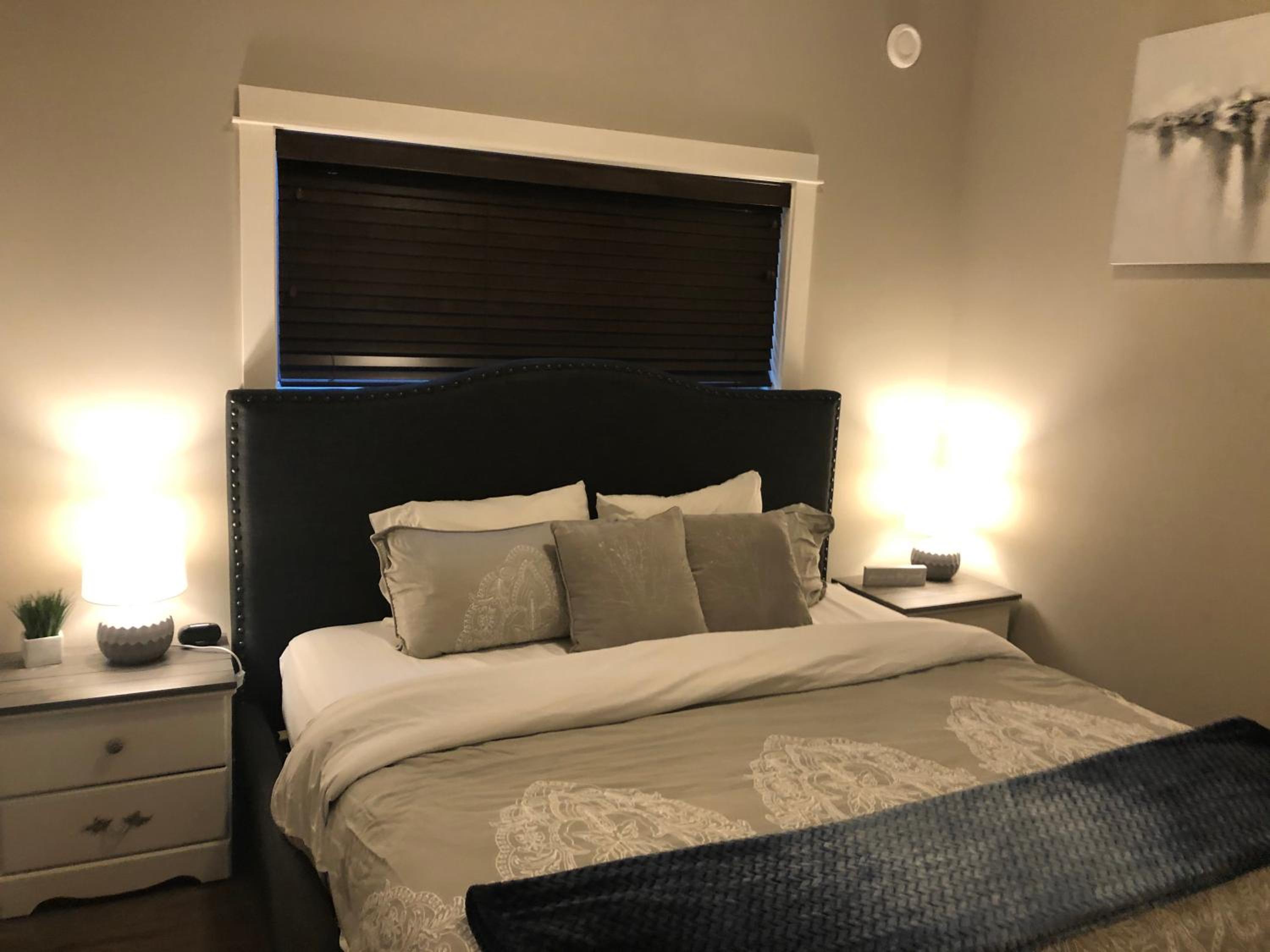 Two-Bedroom House photo 3