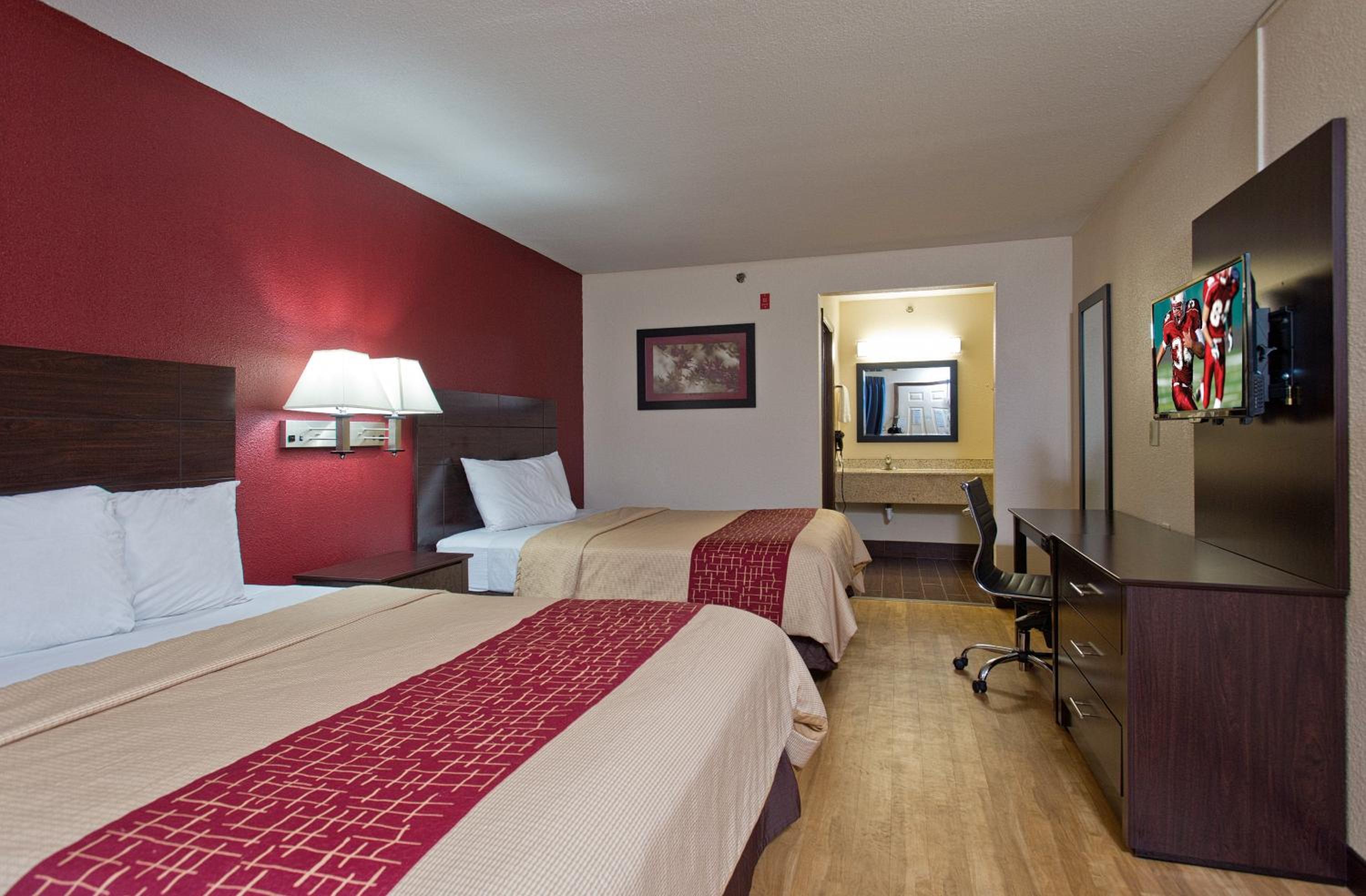 Standard Room with Two Queen Beds Smoking - Photo 1