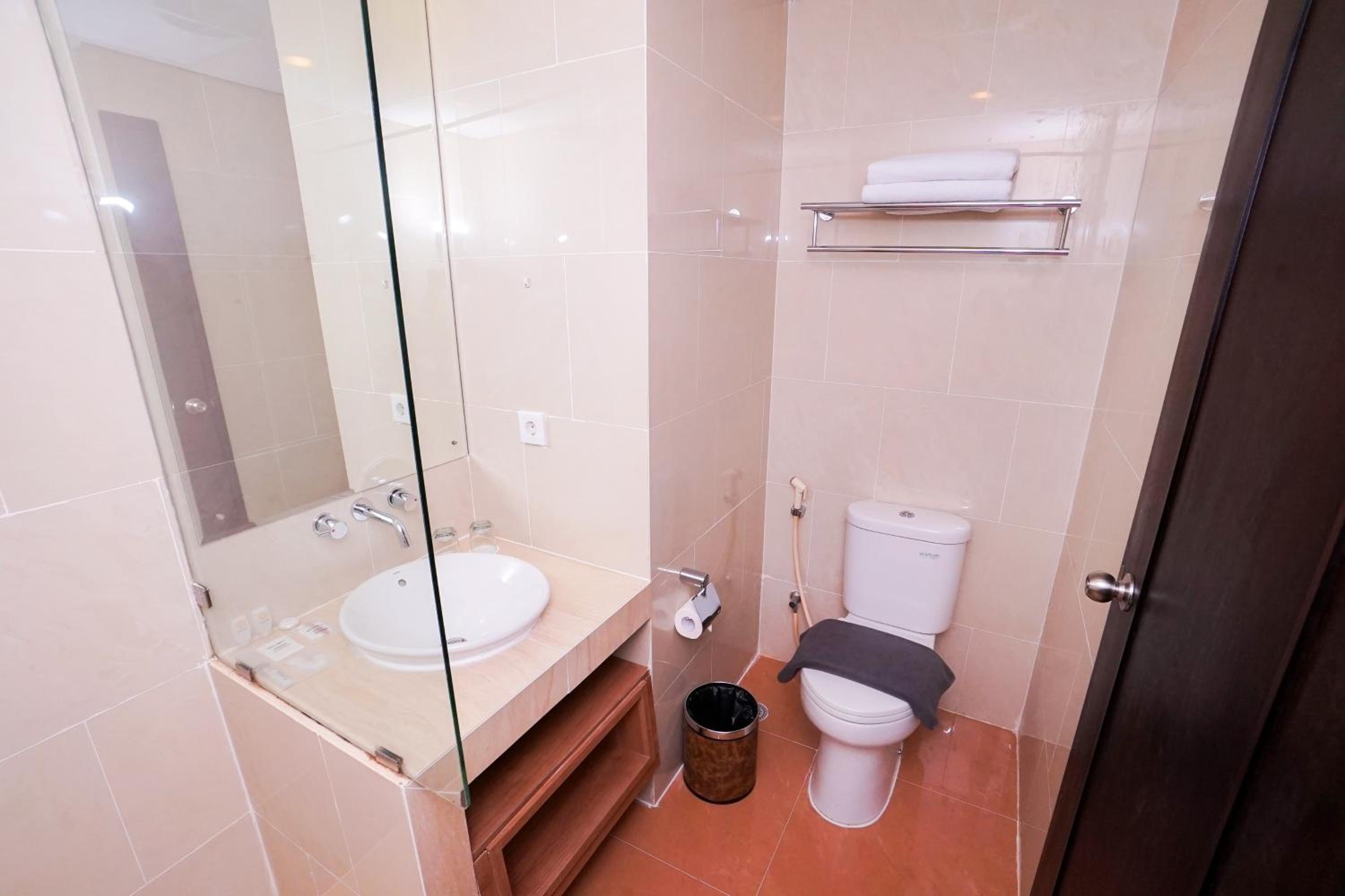 Superior Twin Room - Photo 4