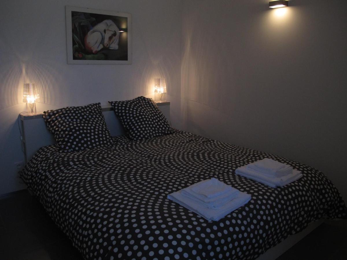 One-Bedroom Cottage (2 Adults) photo 2