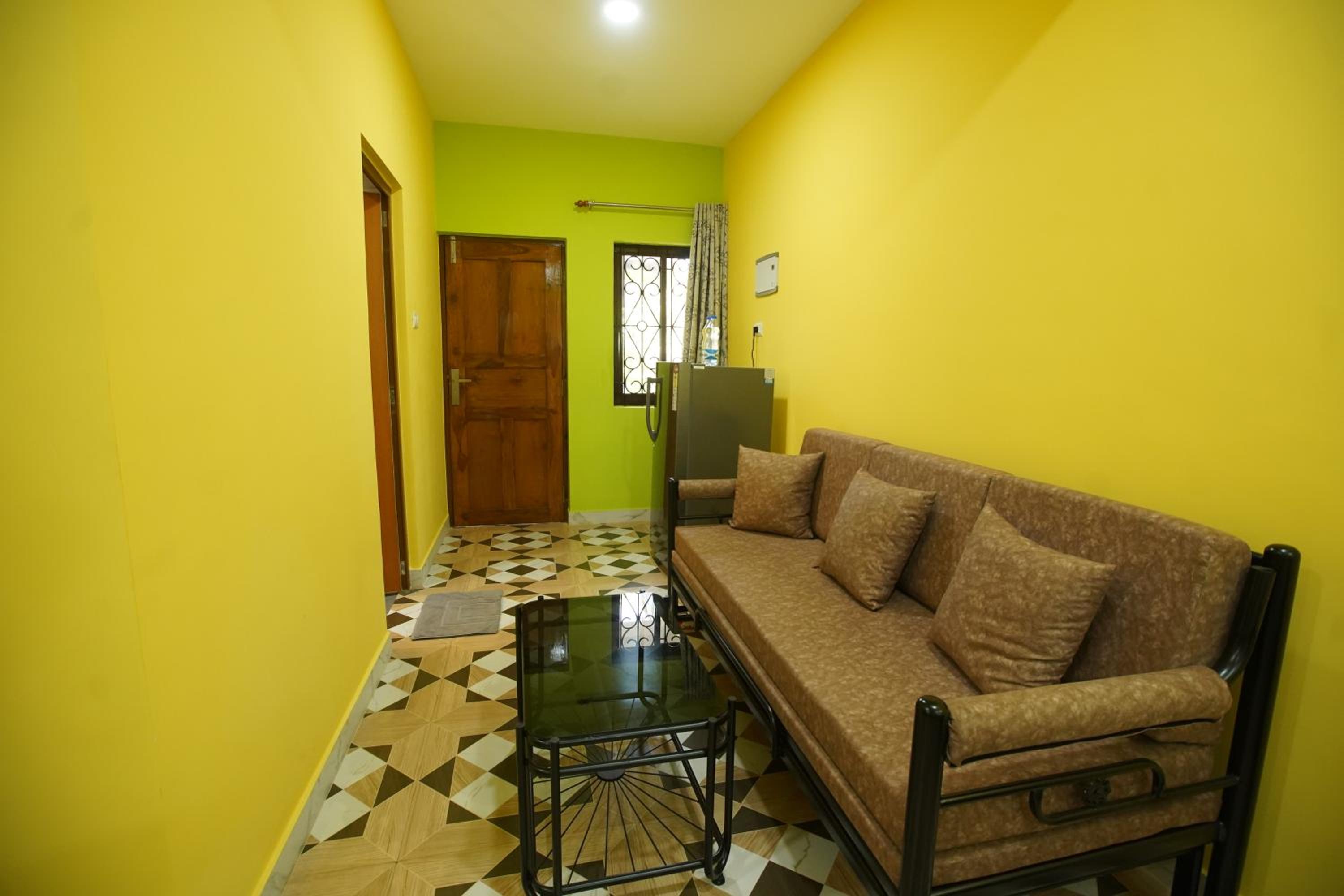 Junior Suite with Balcony - Photo 46