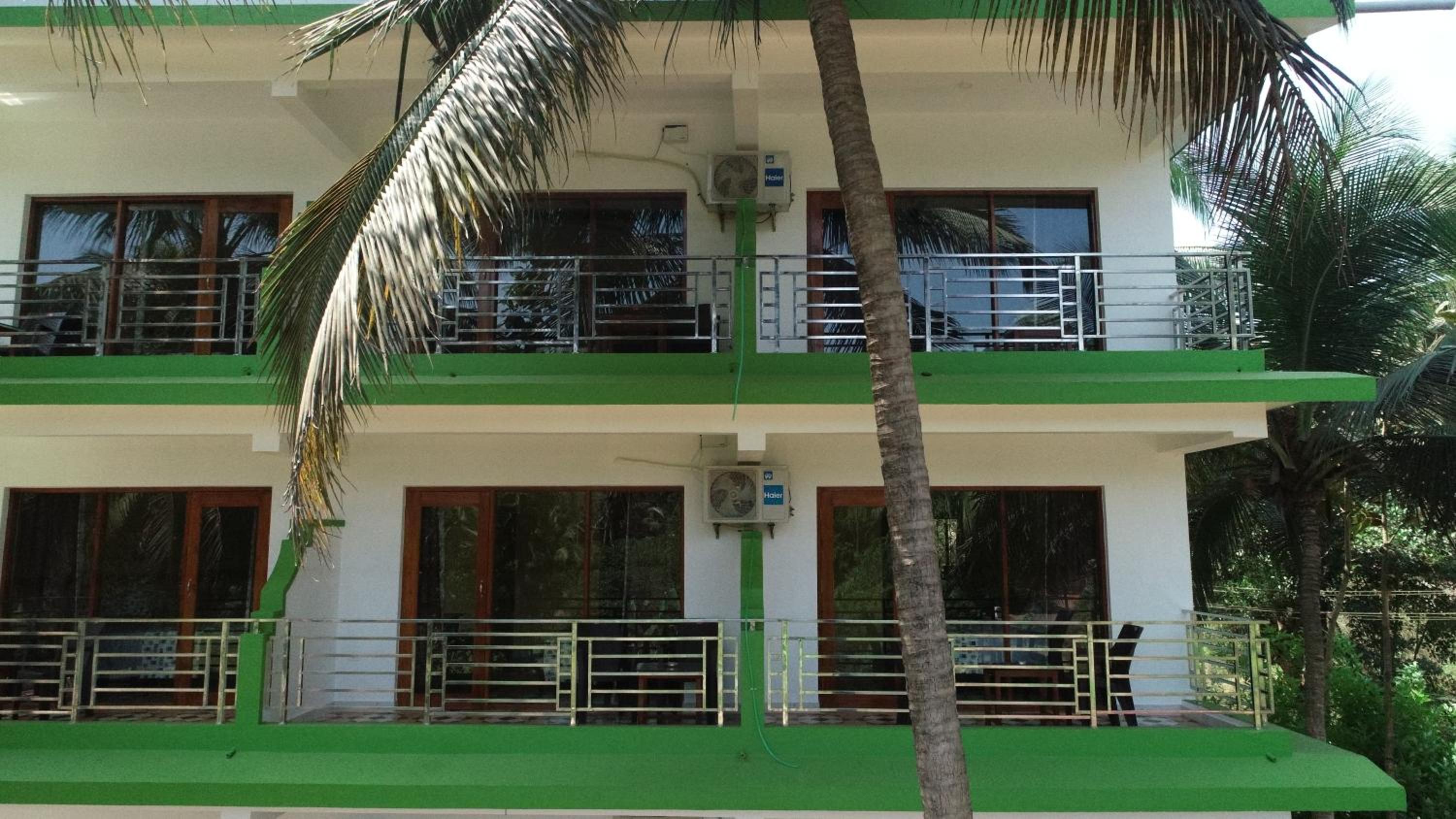 Junior Suite with Balcony - Photo 54